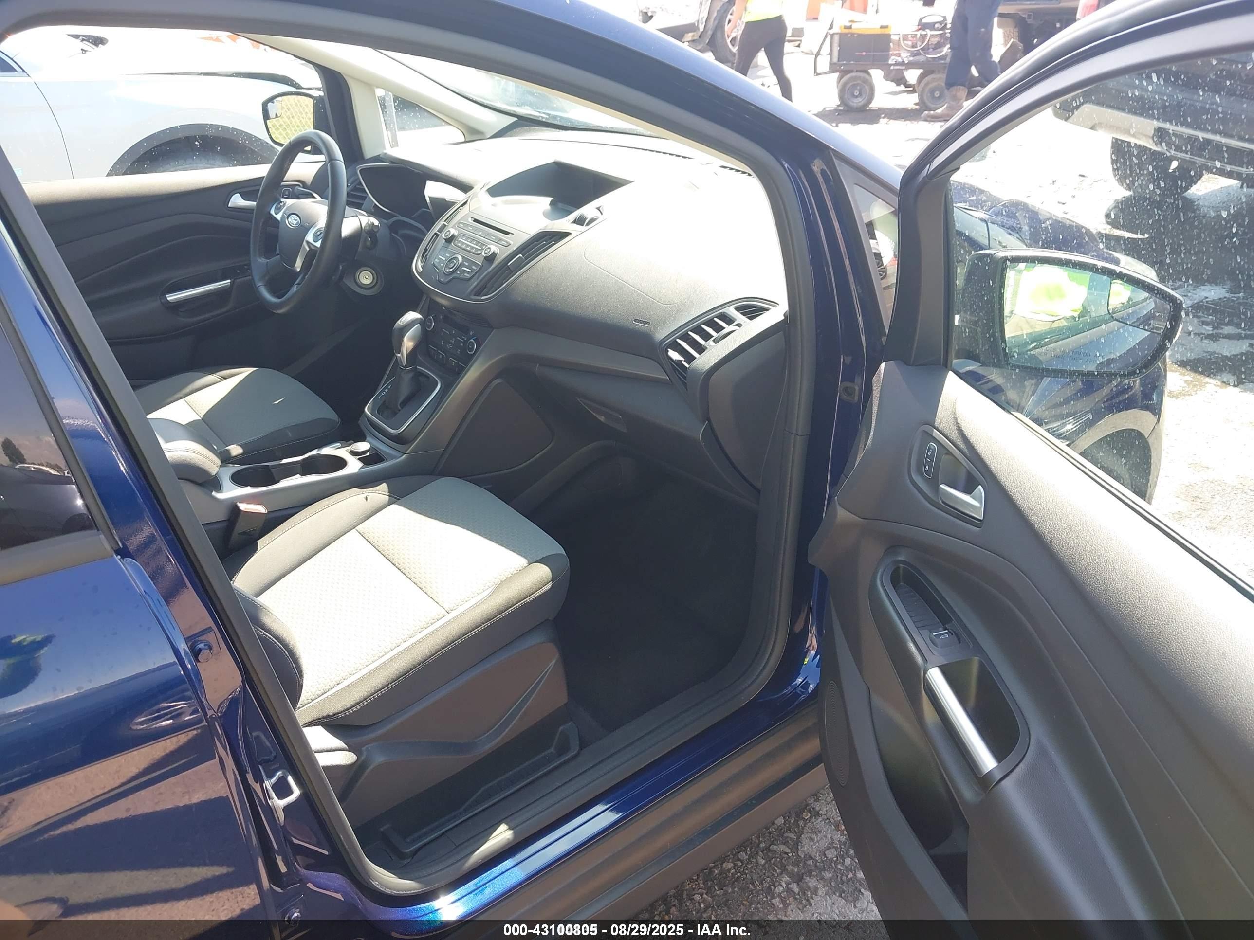 FORD C-MAX image 5