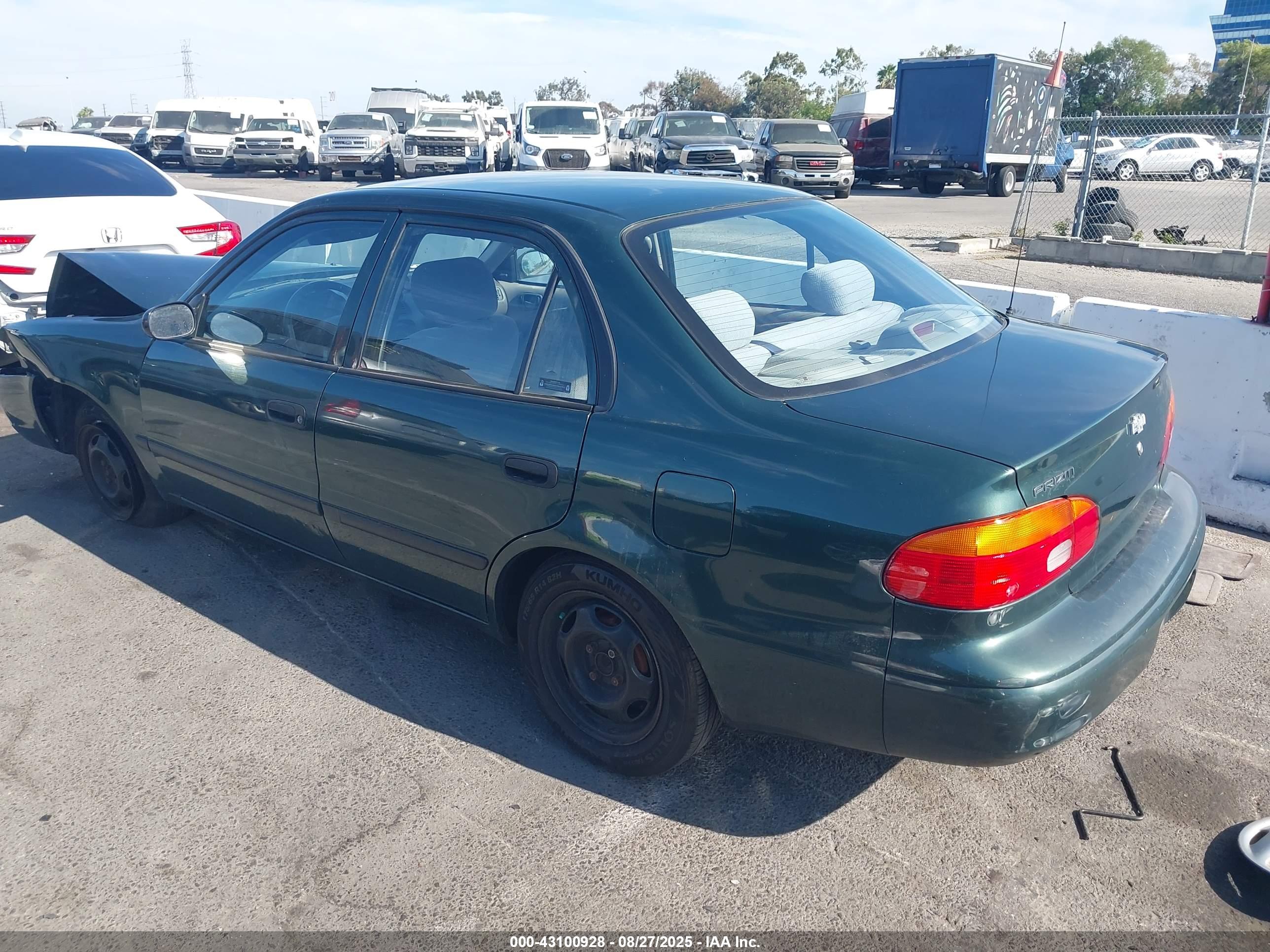 CHEVROLET PRIZM image 3