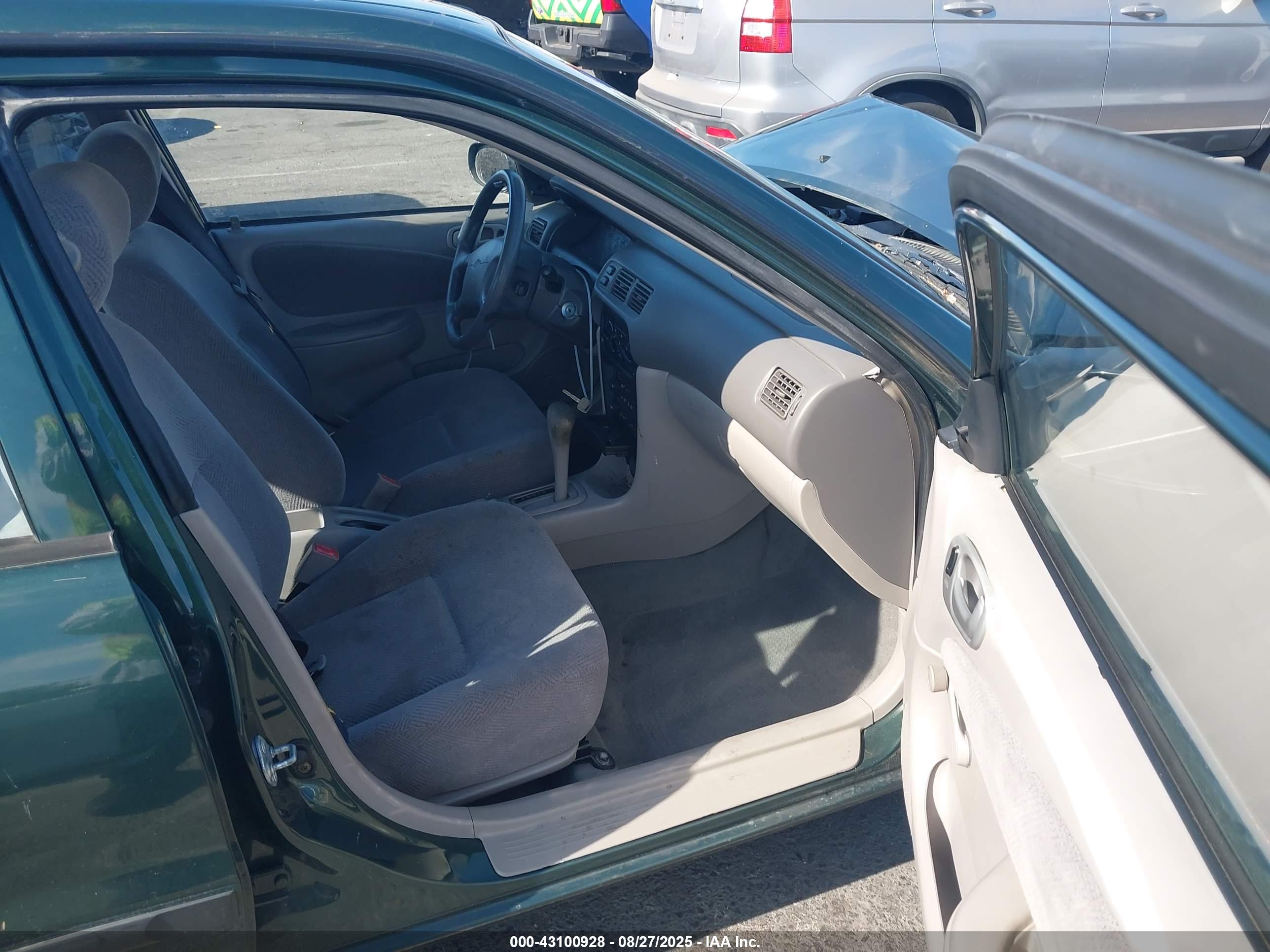 CHEVROLET PRIZM image 5