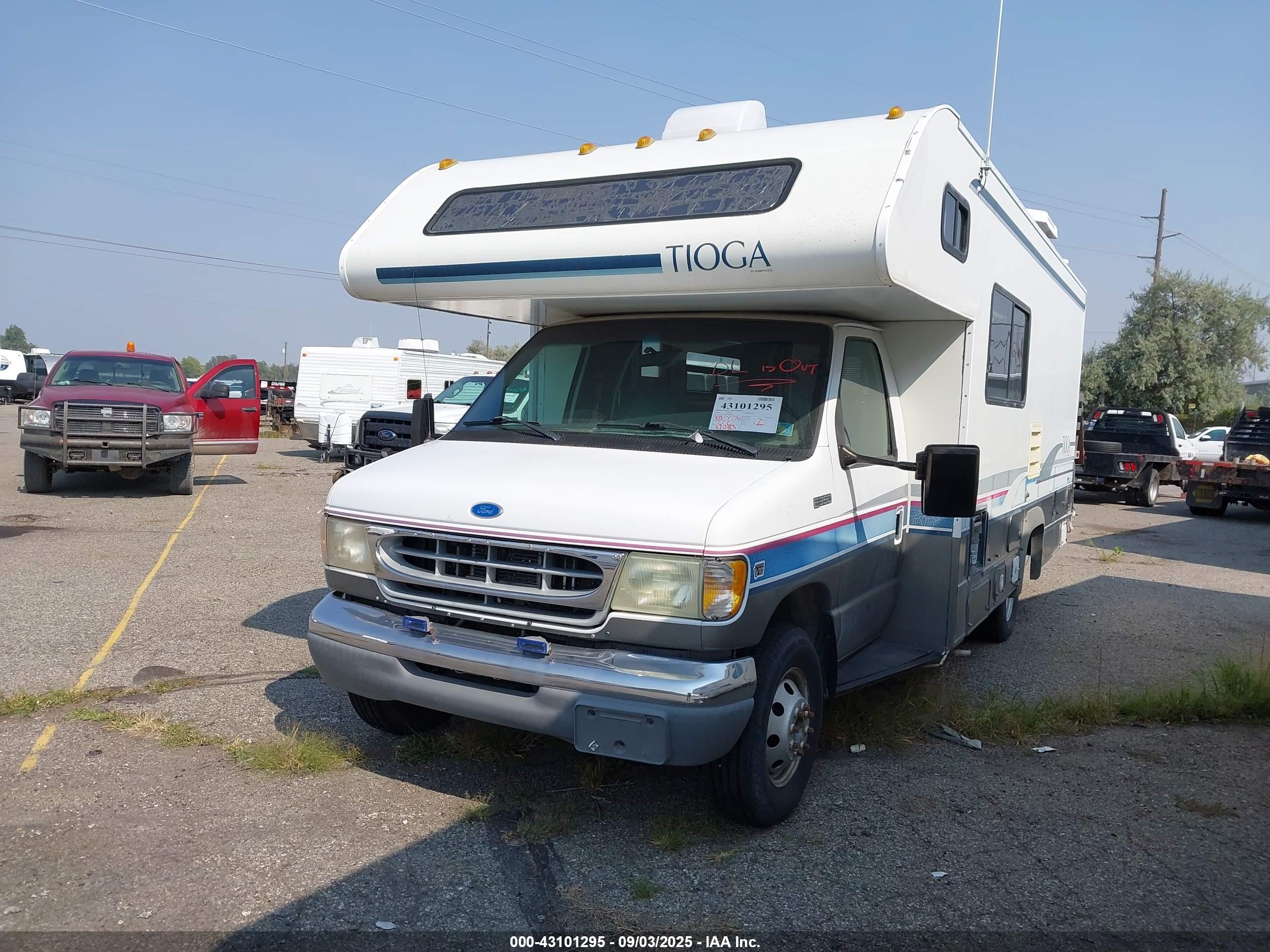 FORD ECONOLINE image 2