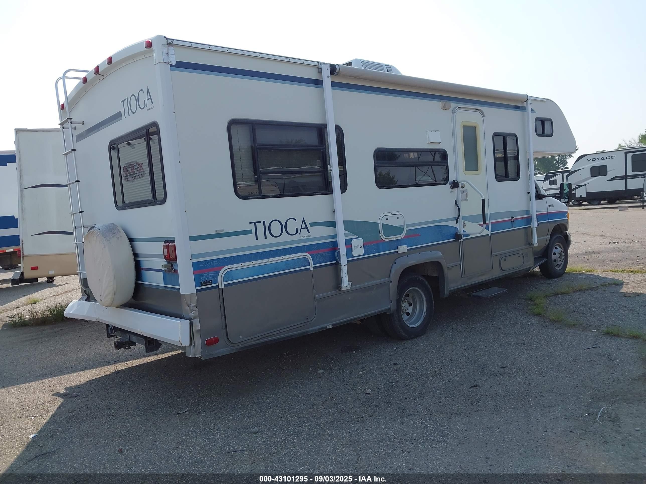 FORD ECONOLINE image 4