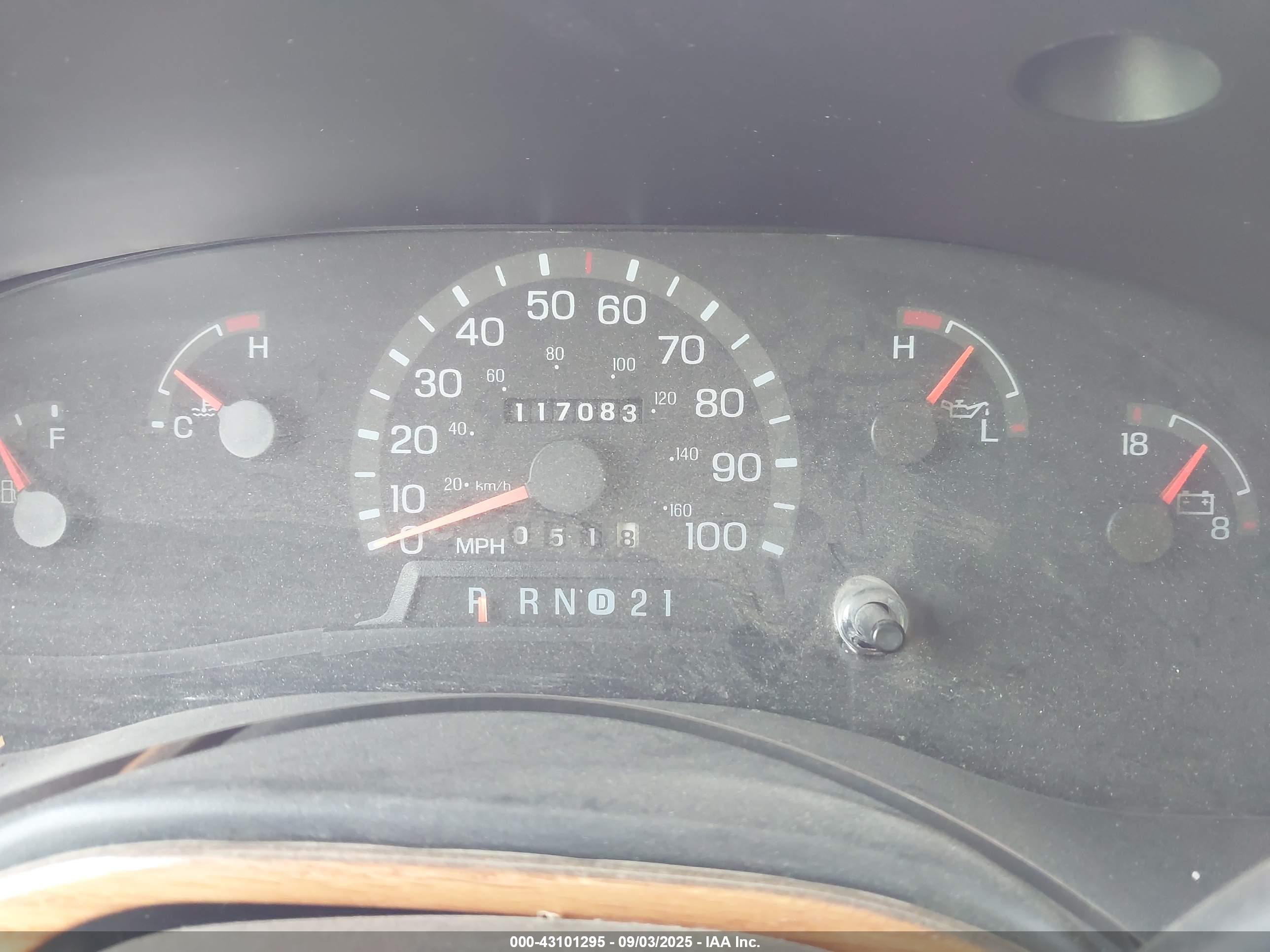 FORD ECONOLINE image 7