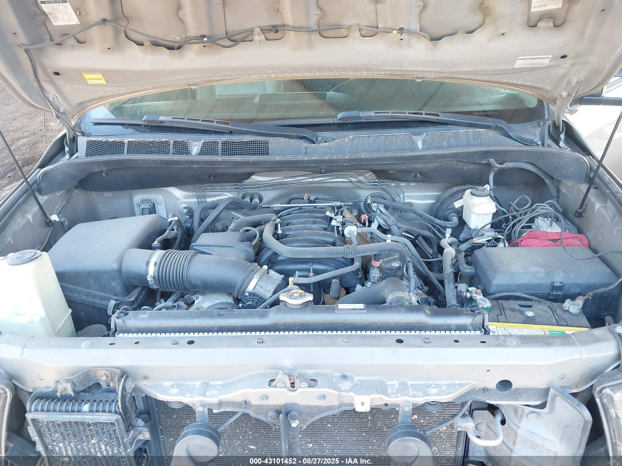 TOYOTA TUNDRA image 10