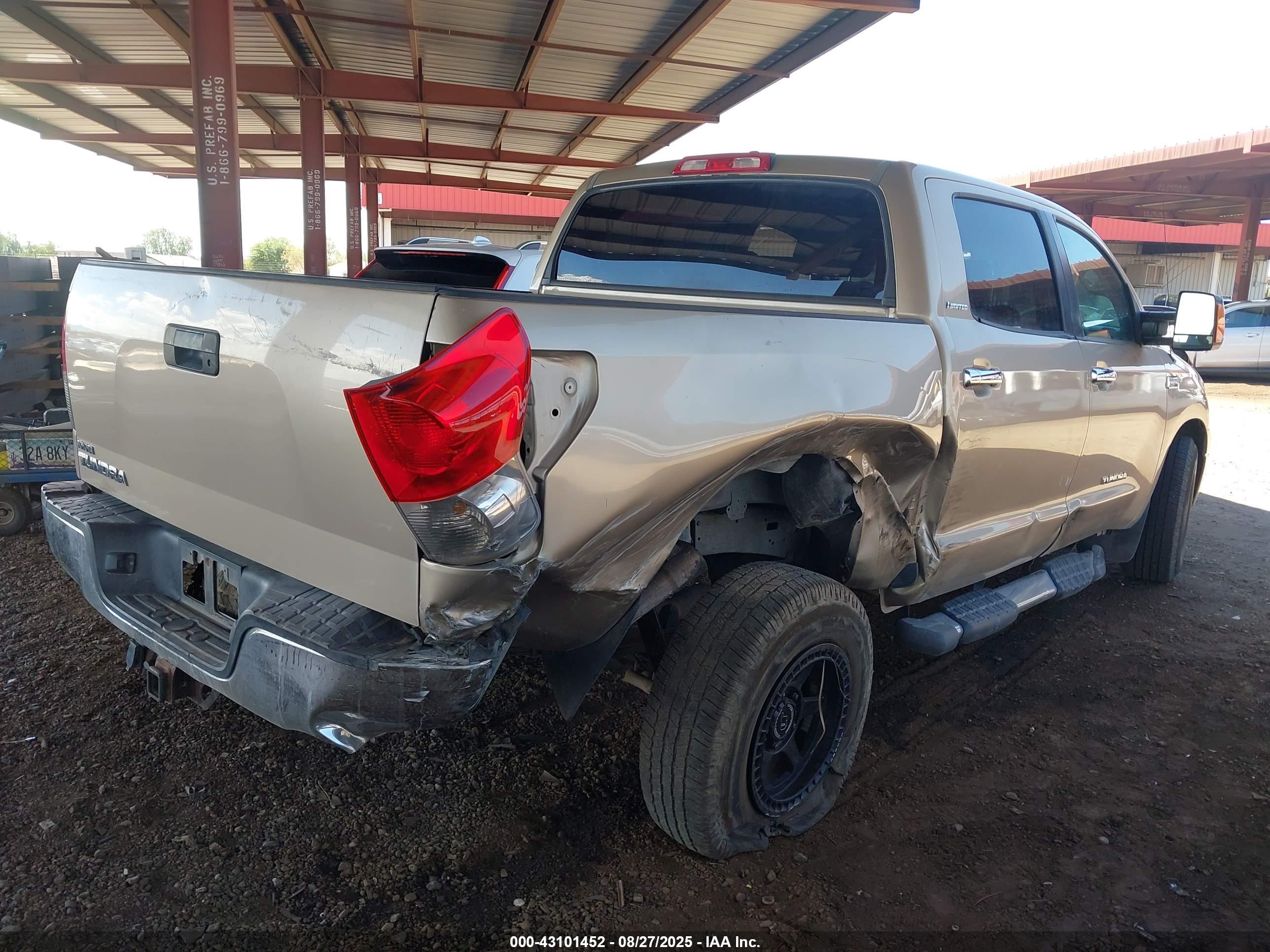TOYOTA TUNDRA image 4