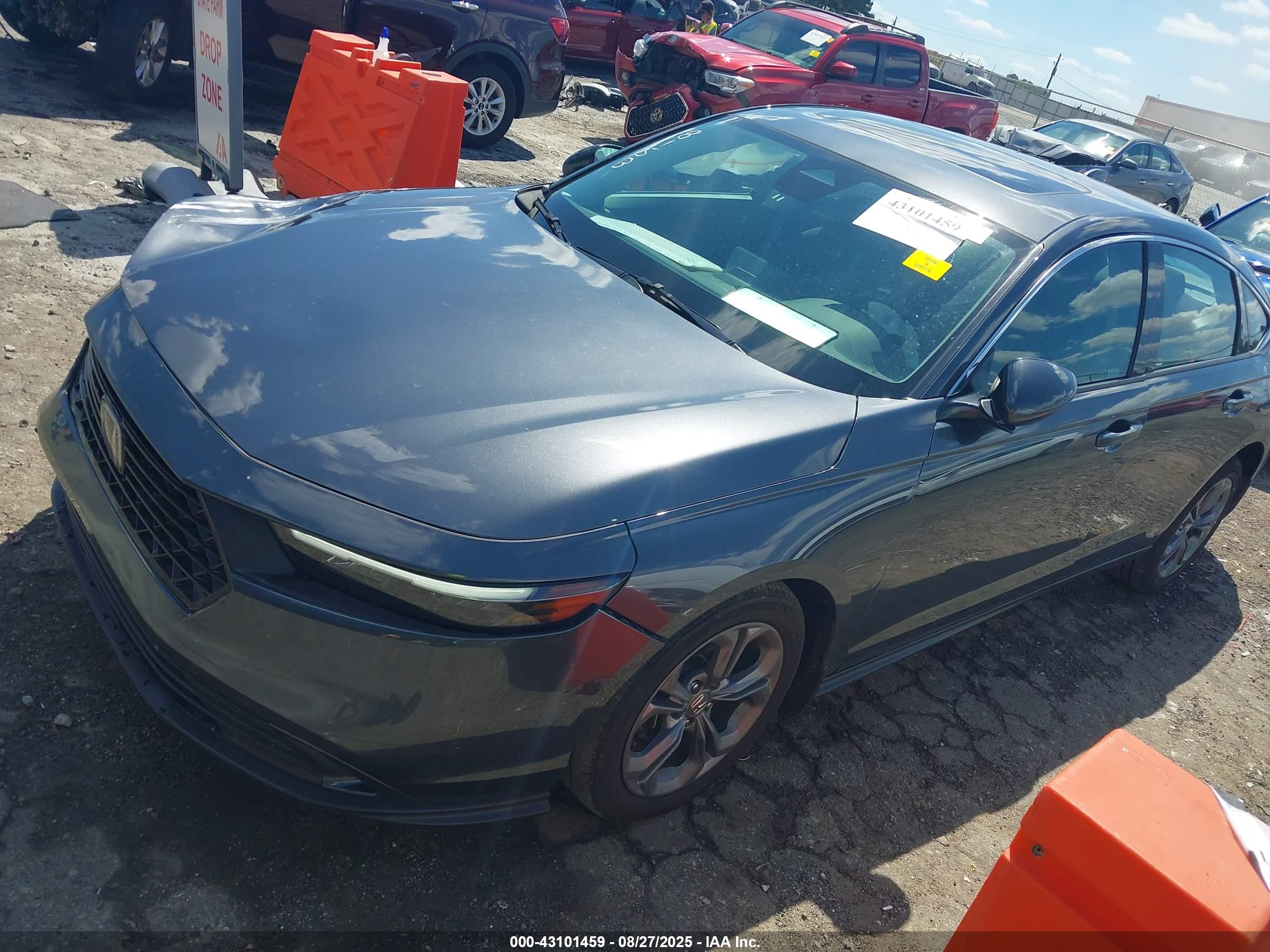 HONDA ACCORD image 2