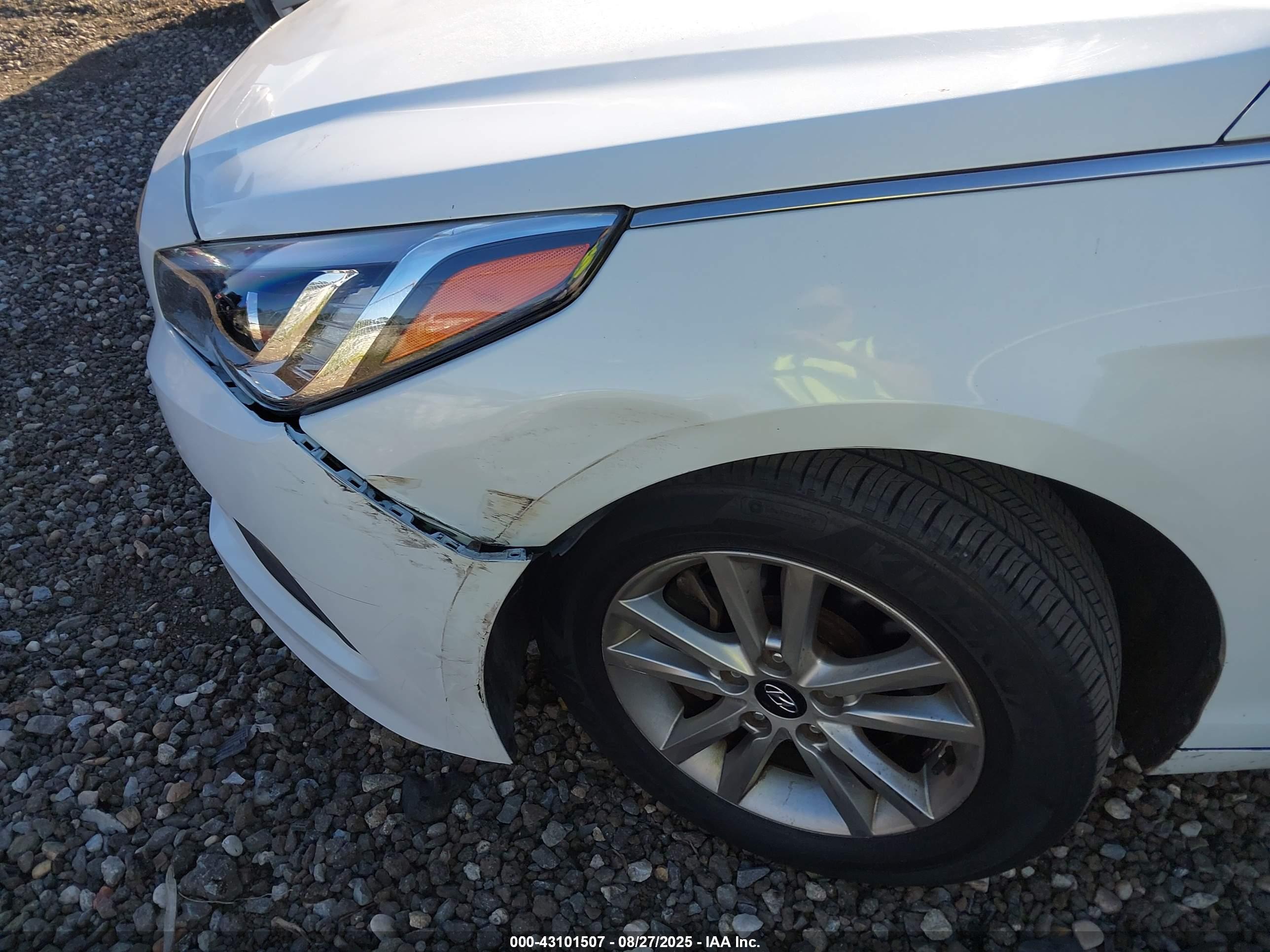 HYUNDAI SONATA image 6