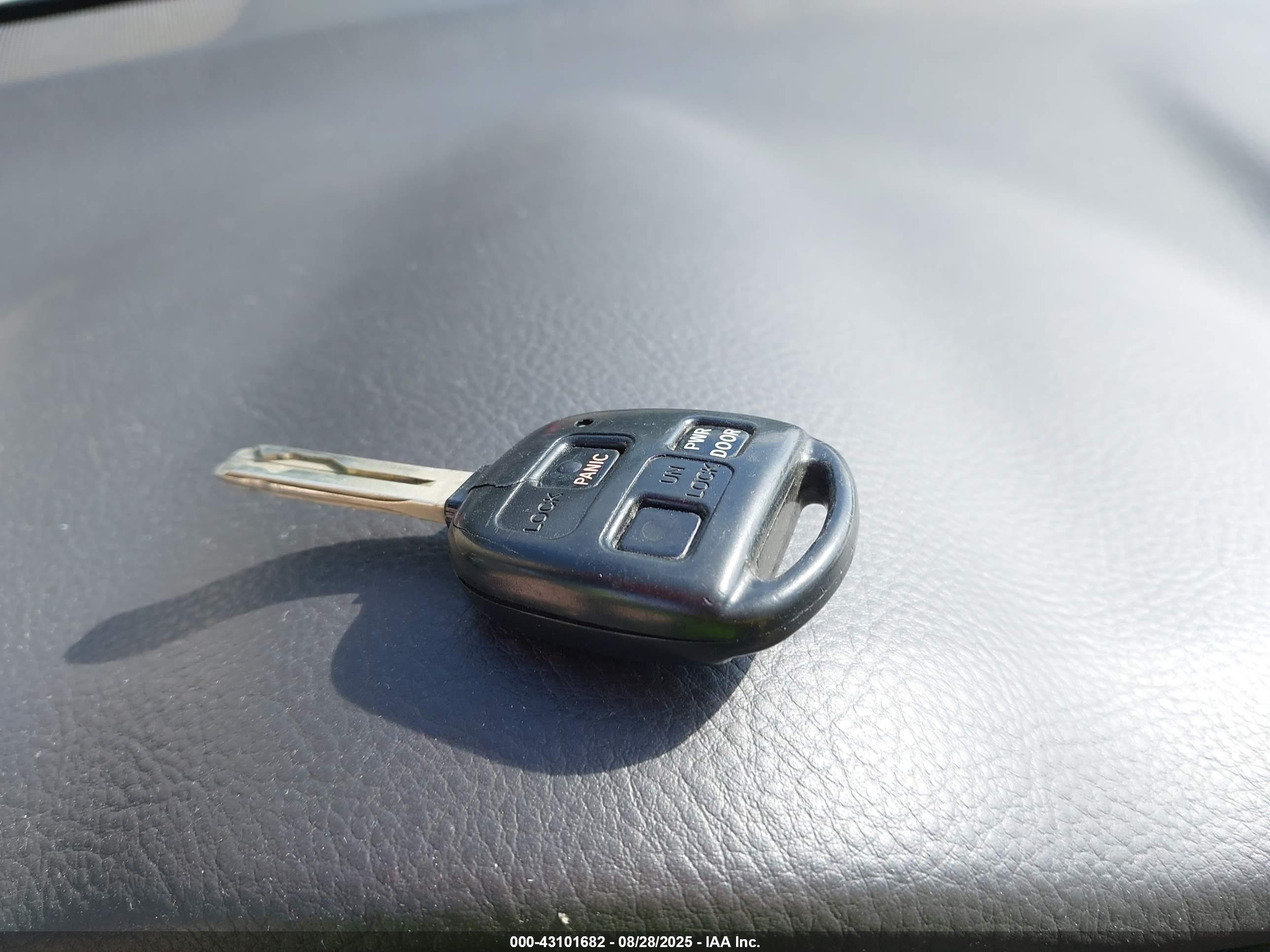 LEXUS RX image 11