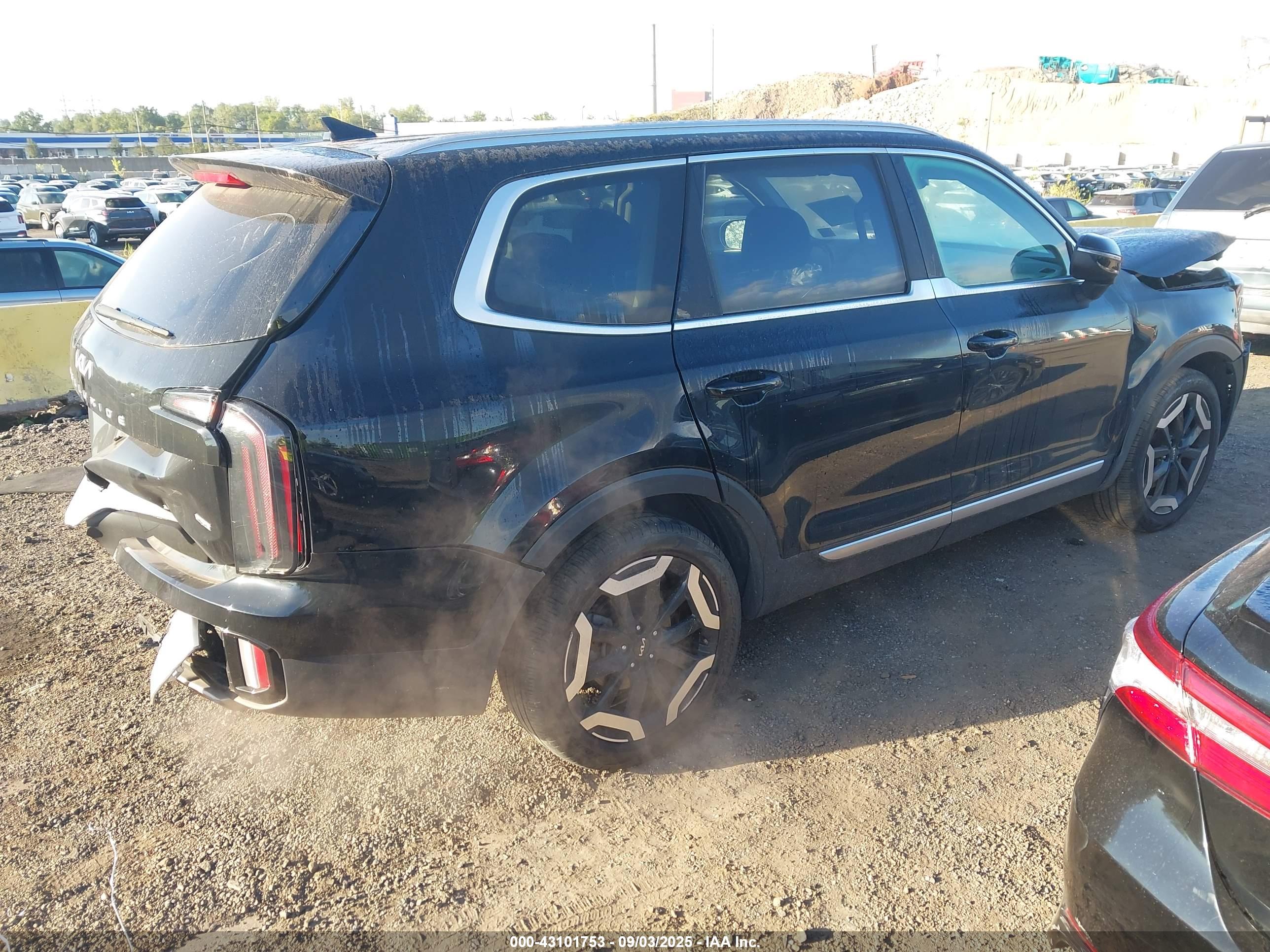 KIA TELLURIDE image 4