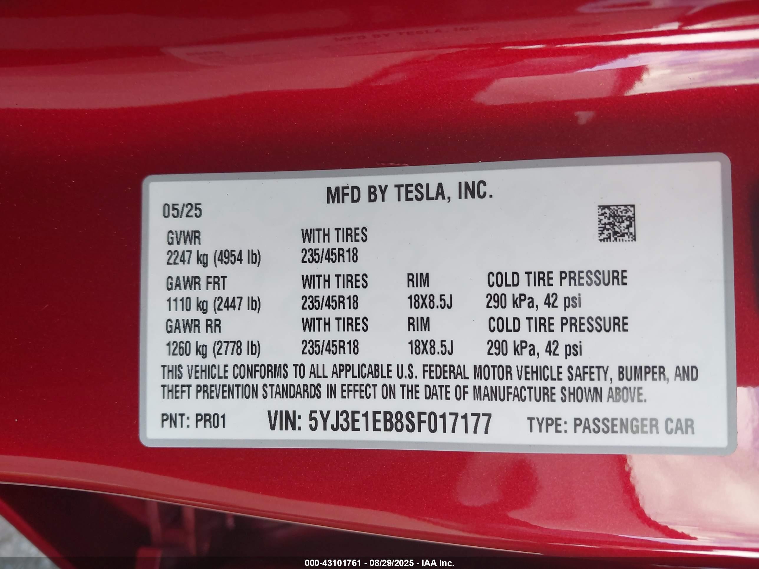 TESLA MODEL image 9