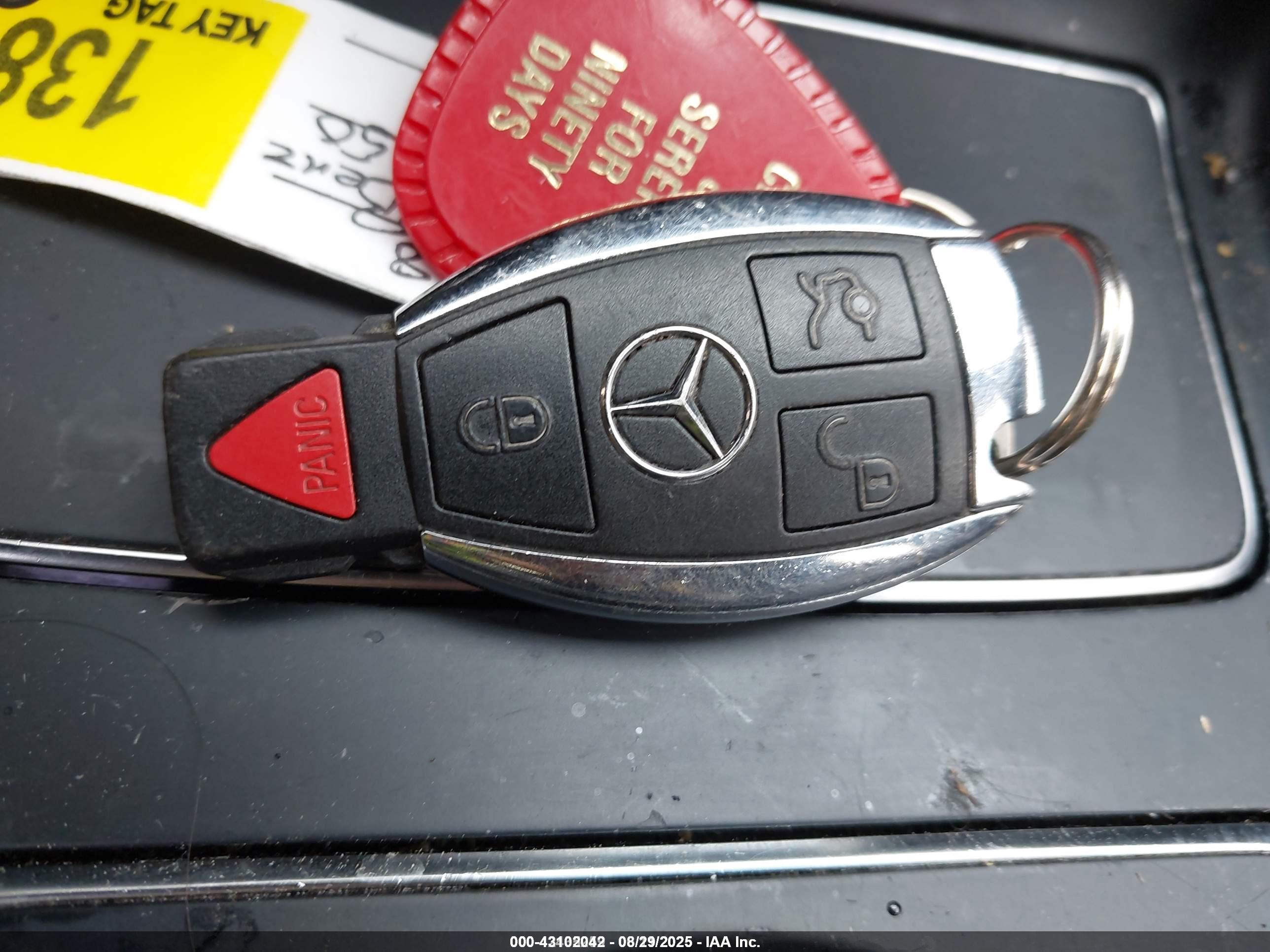MERCEDES-BENZ CLA image 11