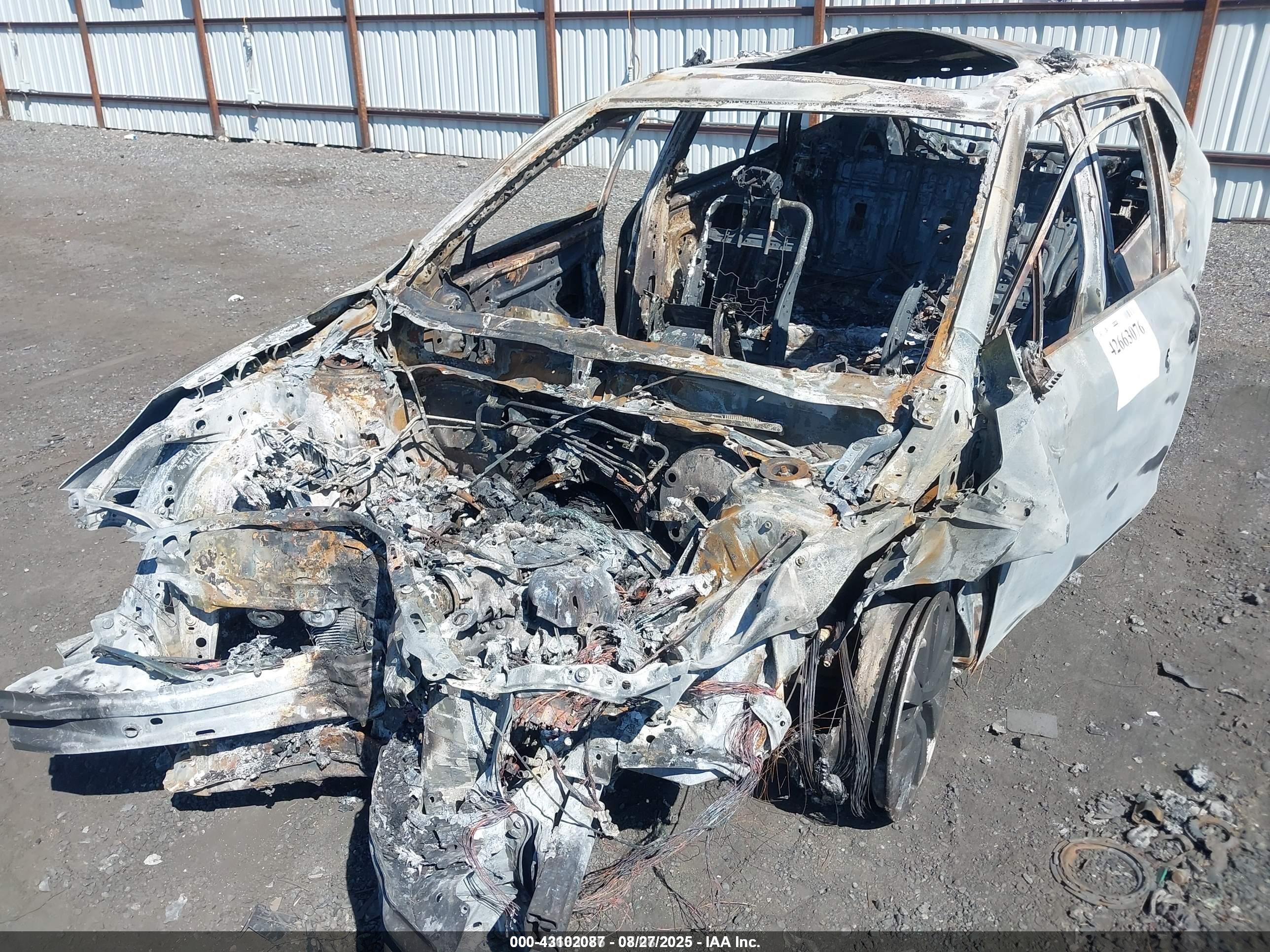 SUBARU OUTBACK image 6