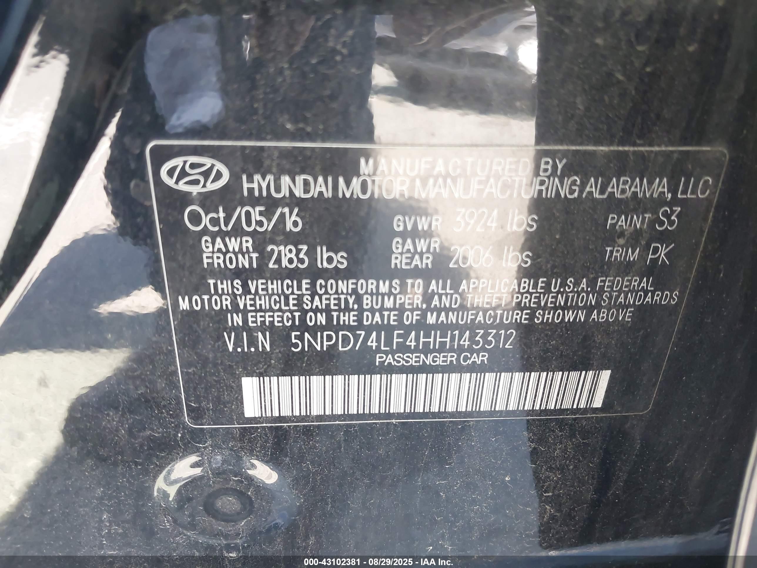 HYUNDAI ELANTRA image 9