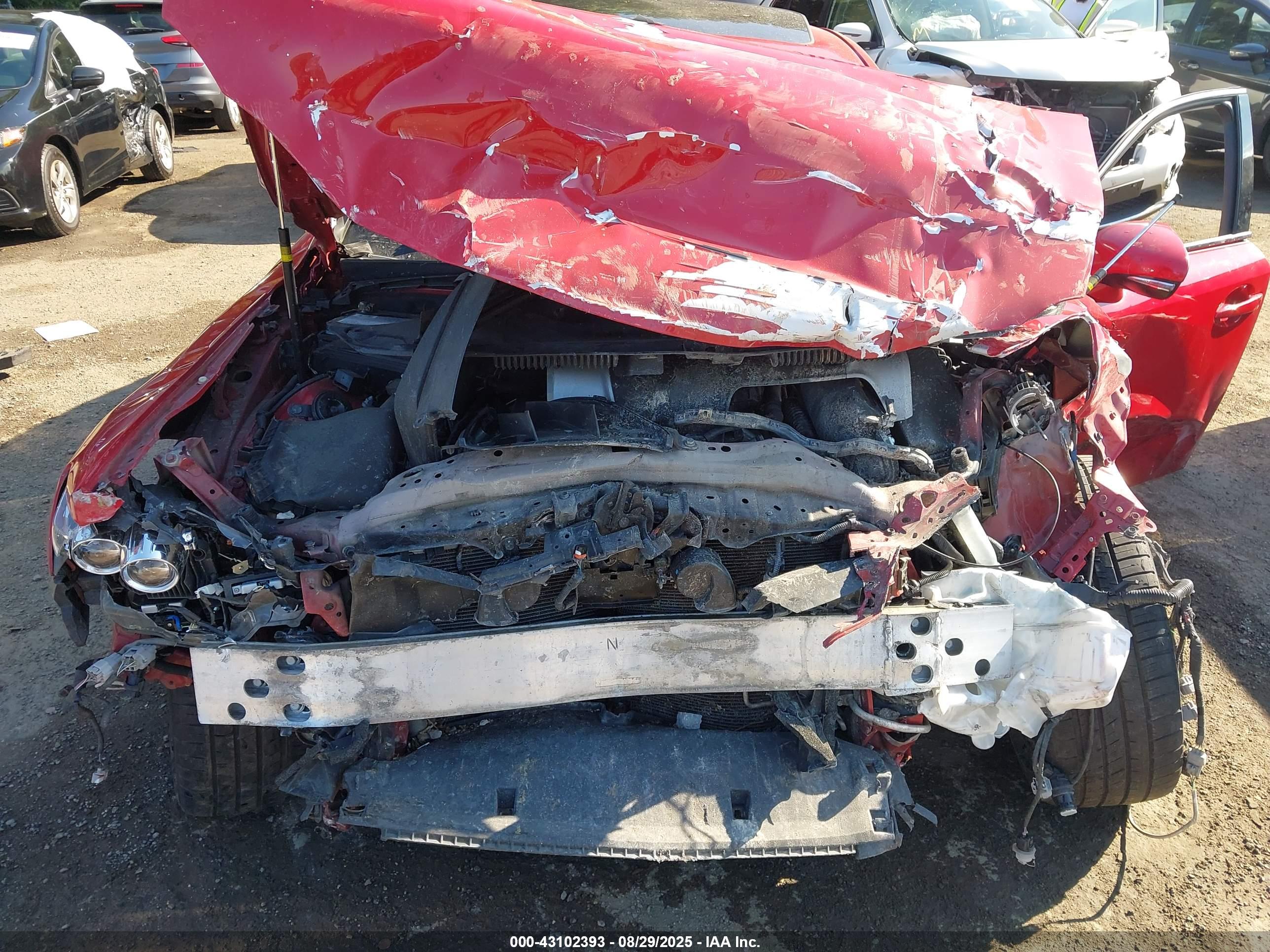 LEXUS IS image 10