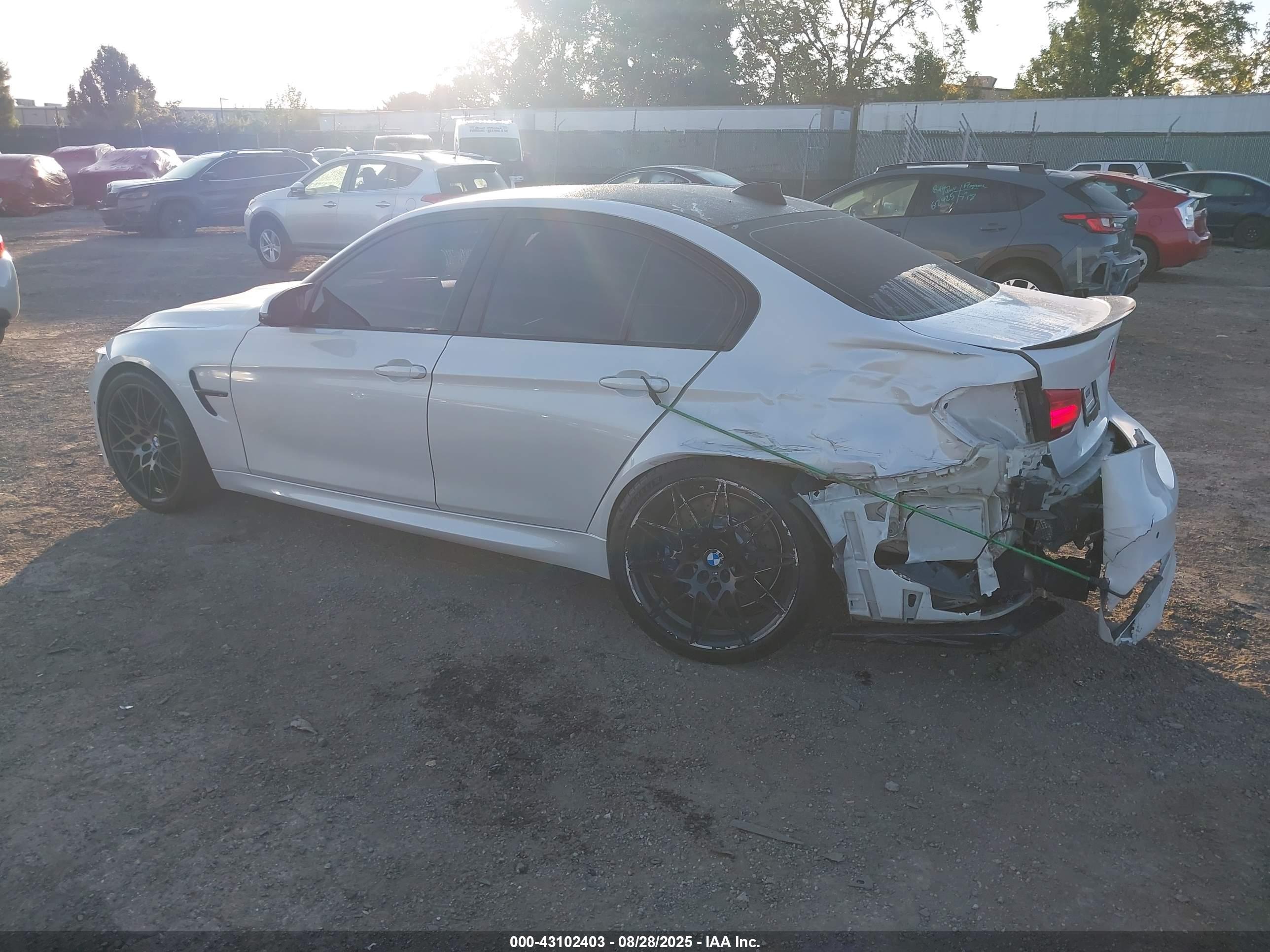 BMW M3 image 3