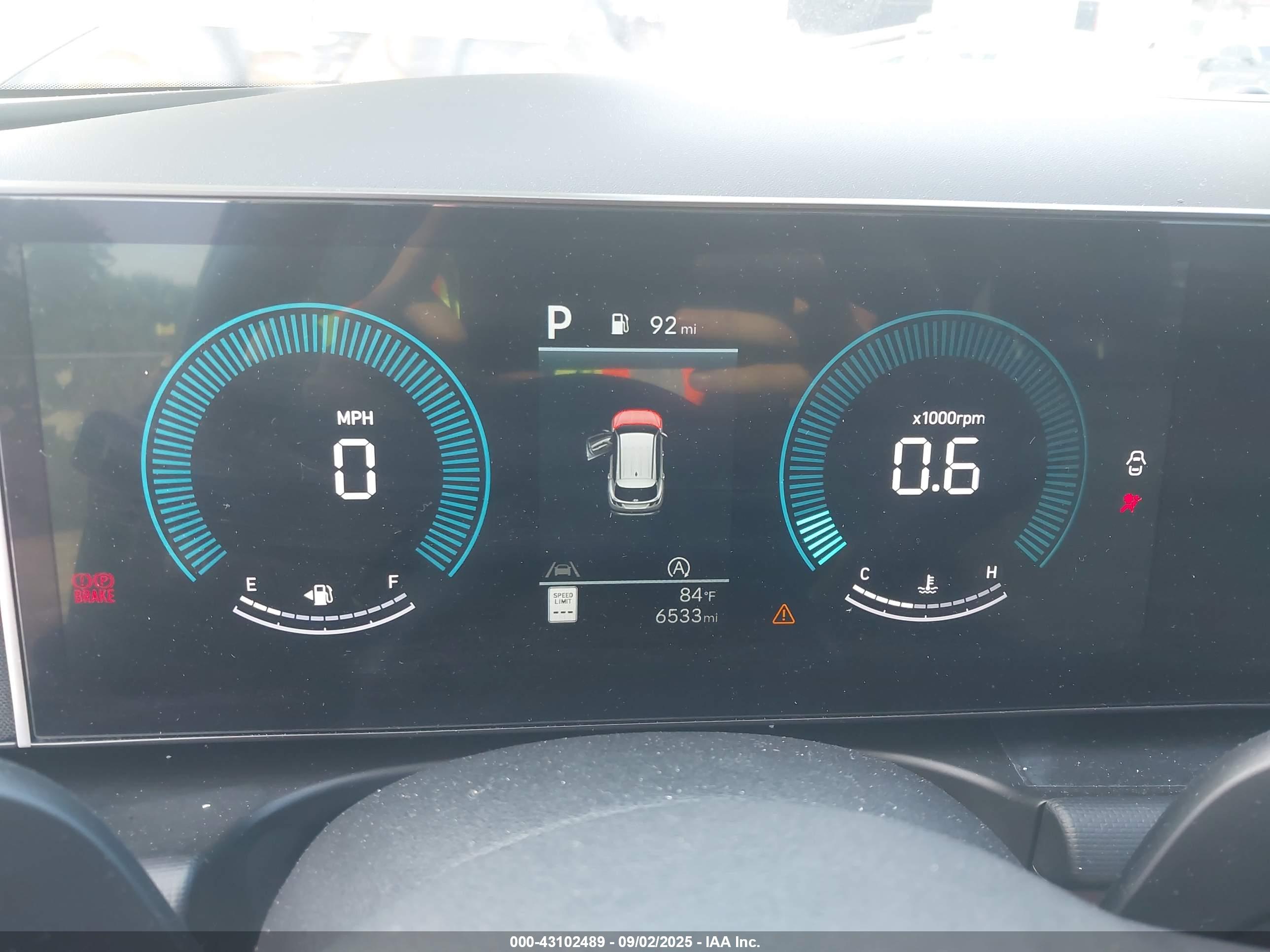 HYUNDAI TUCSON image 7