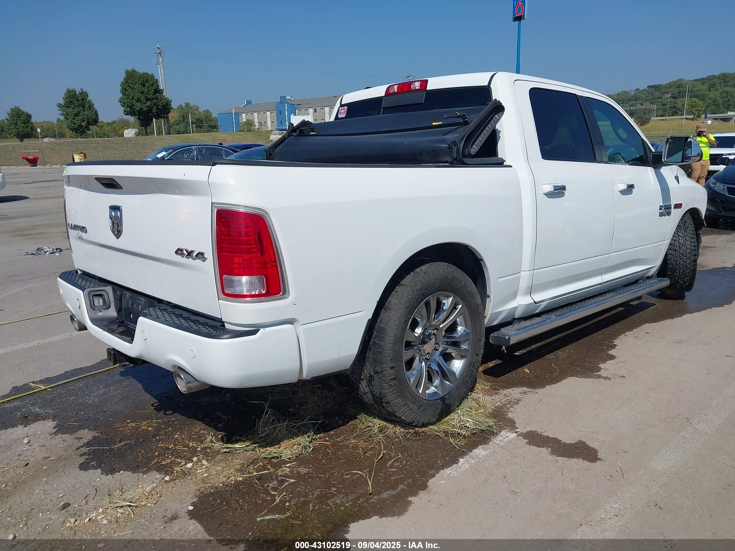 RAM 1500 image 4