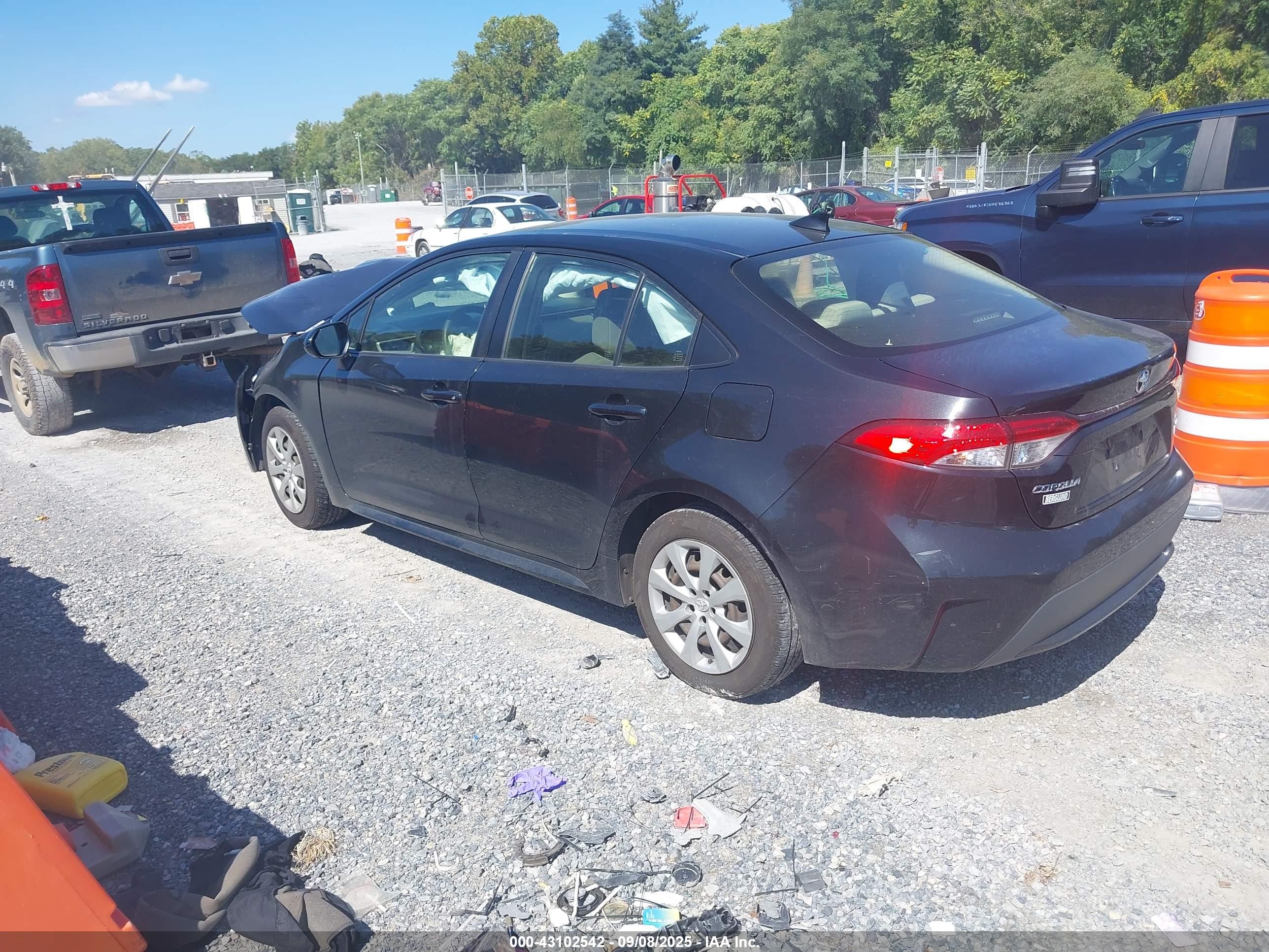 TOYOTA COROLLA image 3