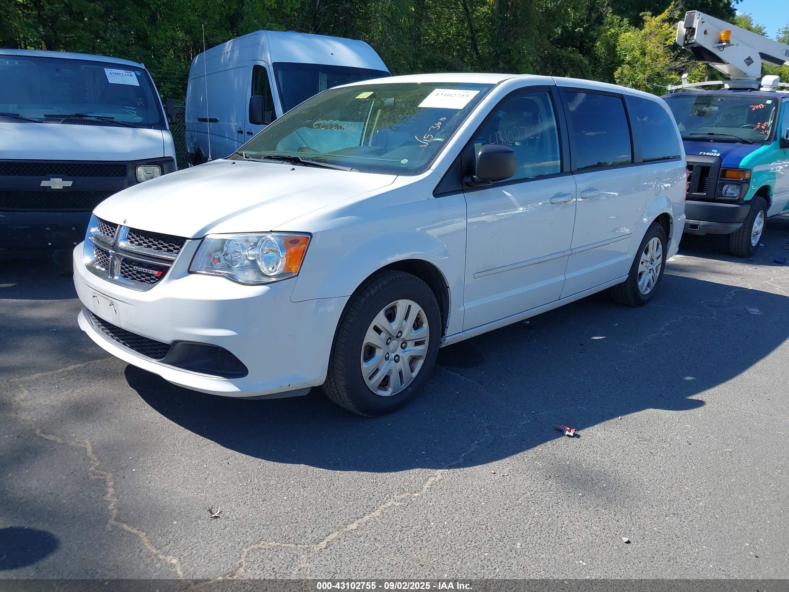 DODGE GRAND image 2