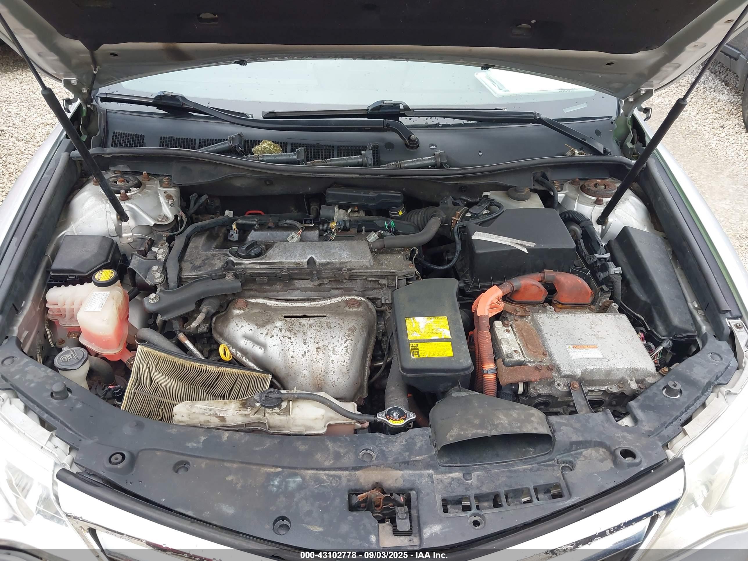 TOYOTA CAMRY image 10
