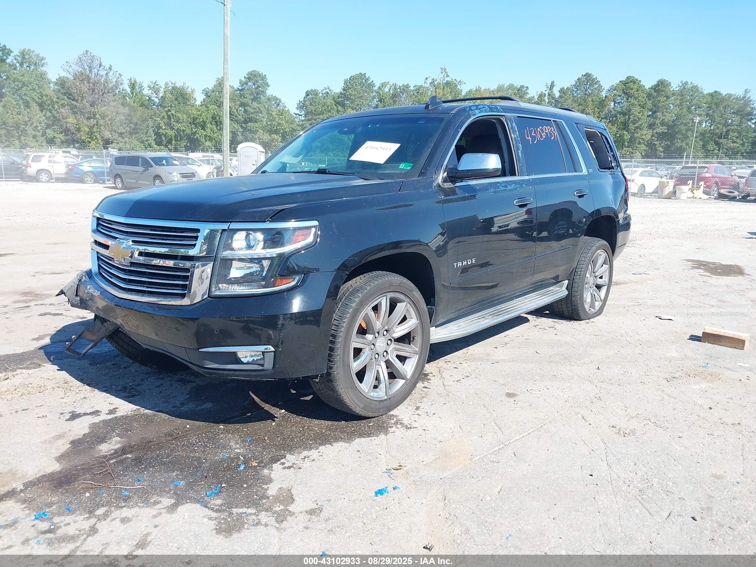 CHEVROLET TAHOE image 2