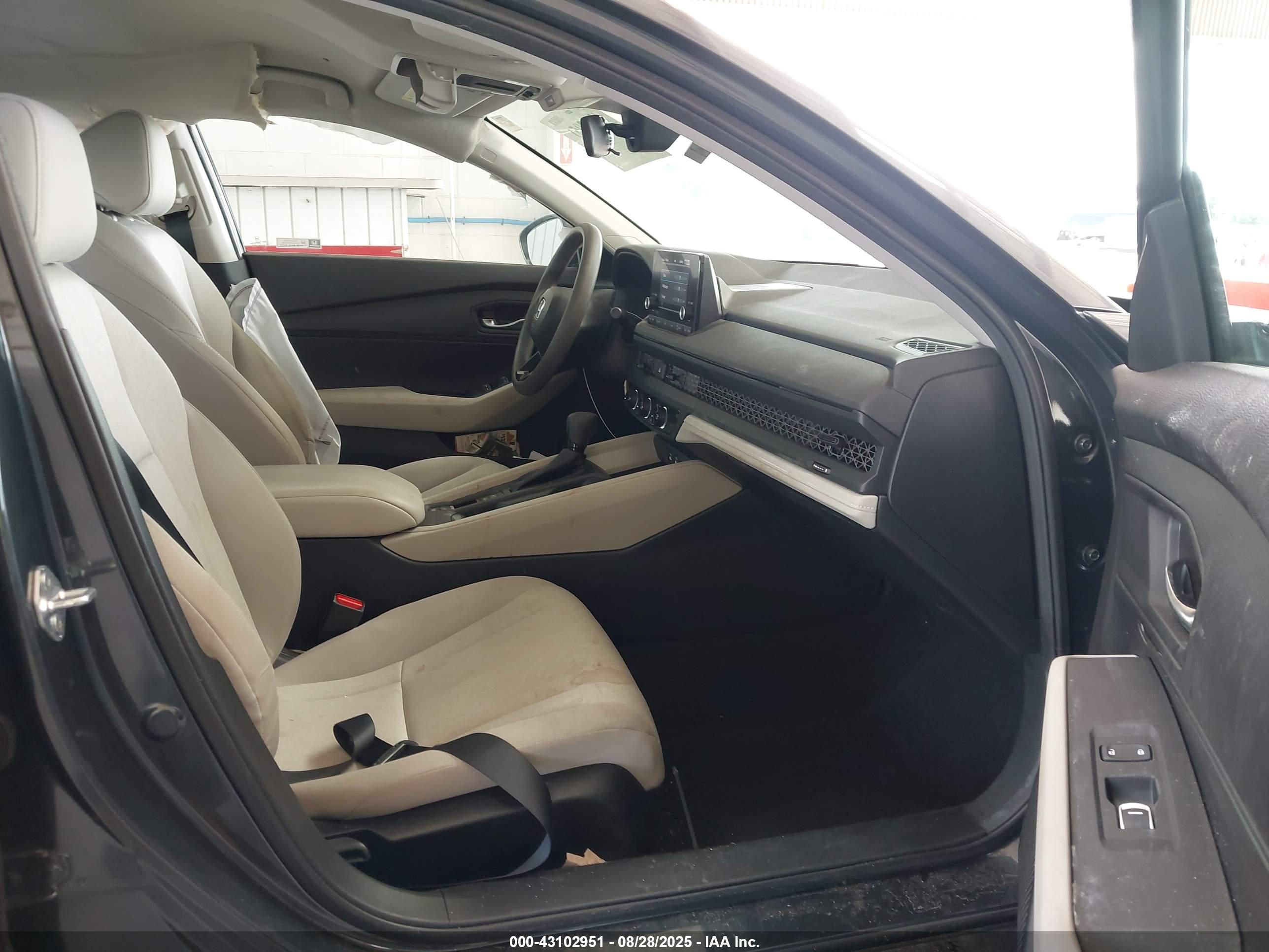 HONDA ACCORD image 5