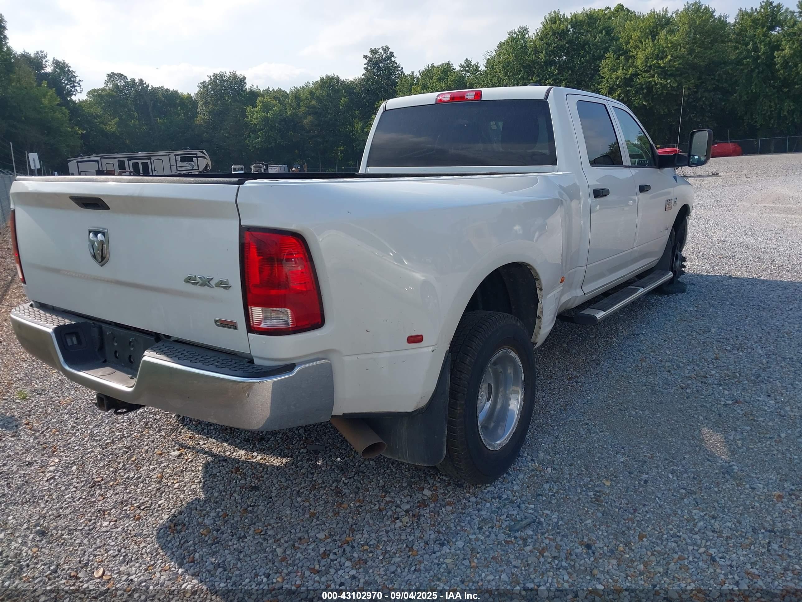 RAM 3500 image 4