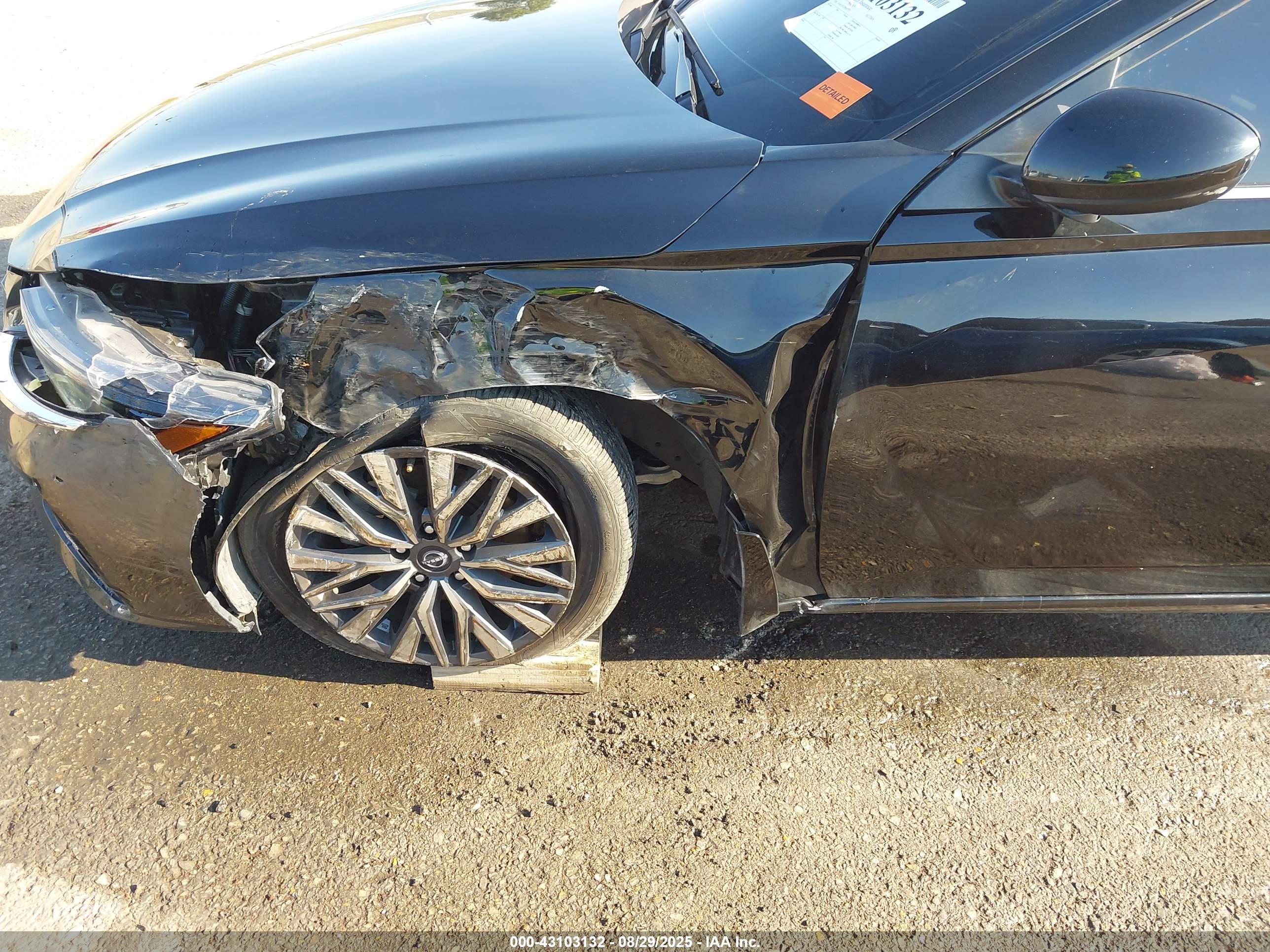NISSAN ALTIMA image 6