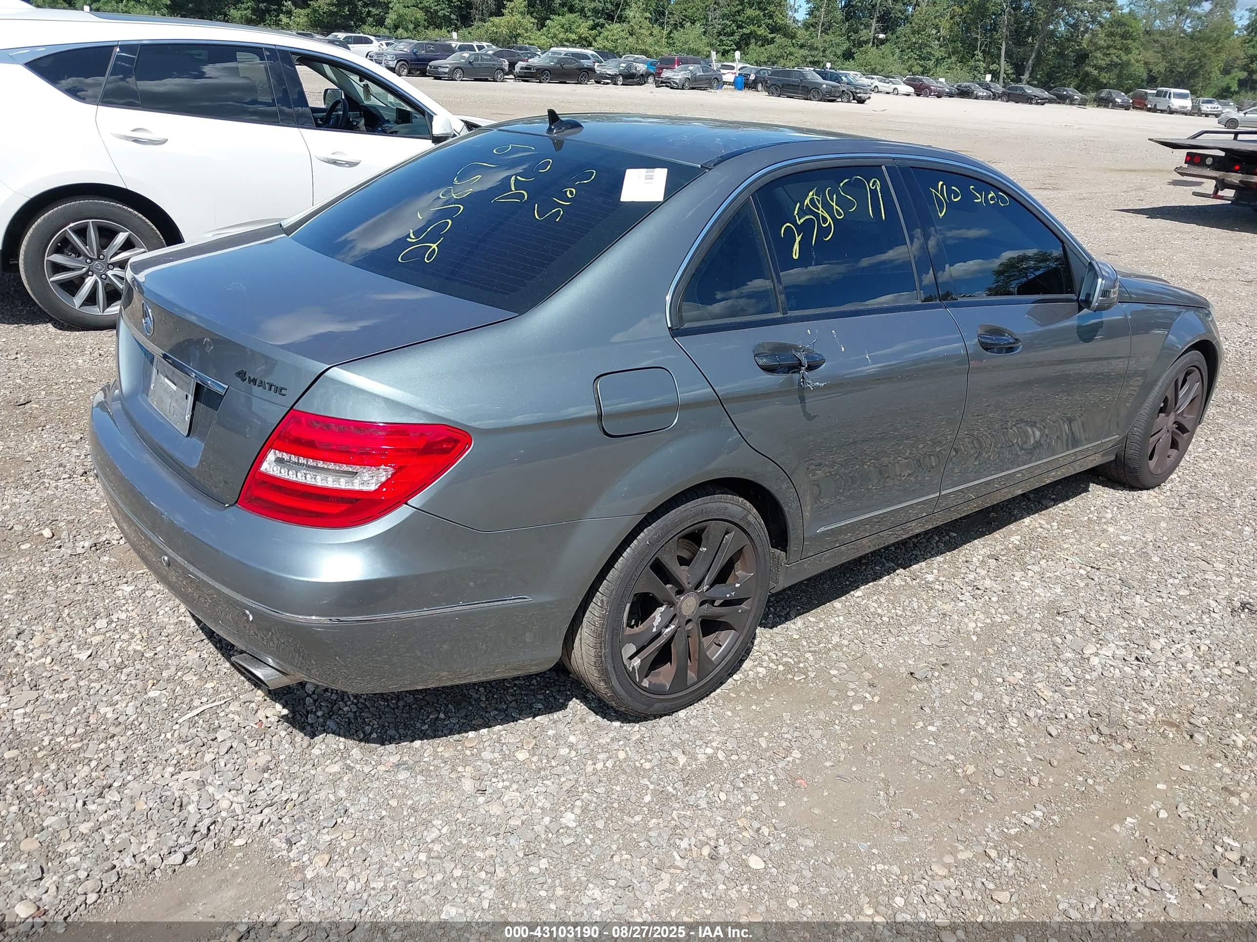 MERCEDES-BENZ C image 4
