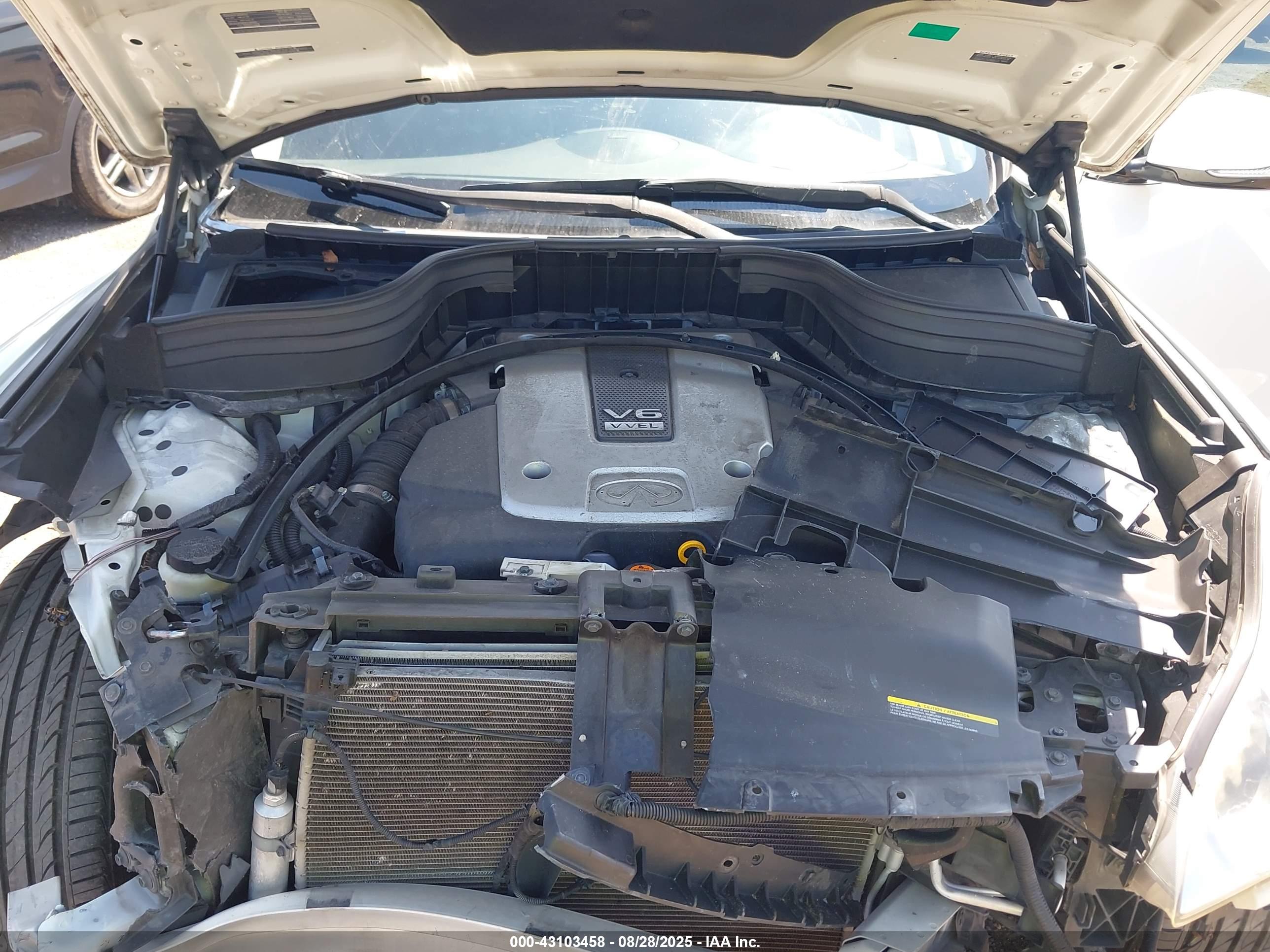INFINITI QX50 image 10