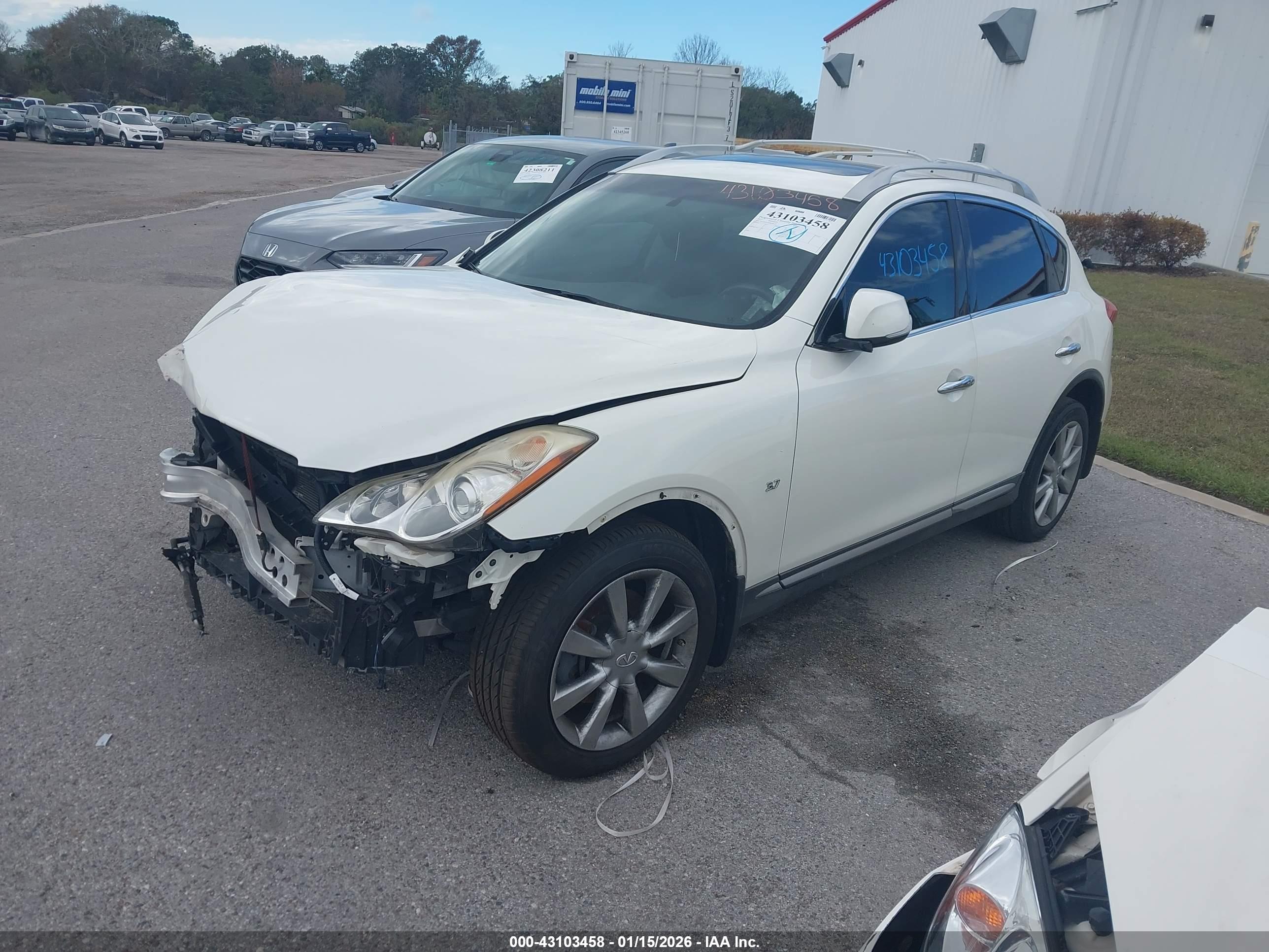 INFINITI QX50 image 2