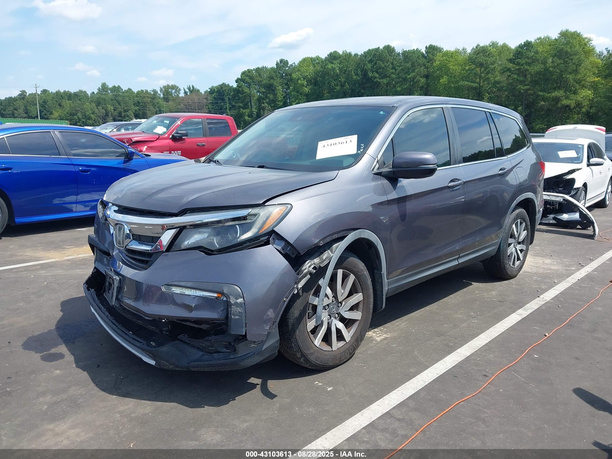 HONDA PILOT image 2