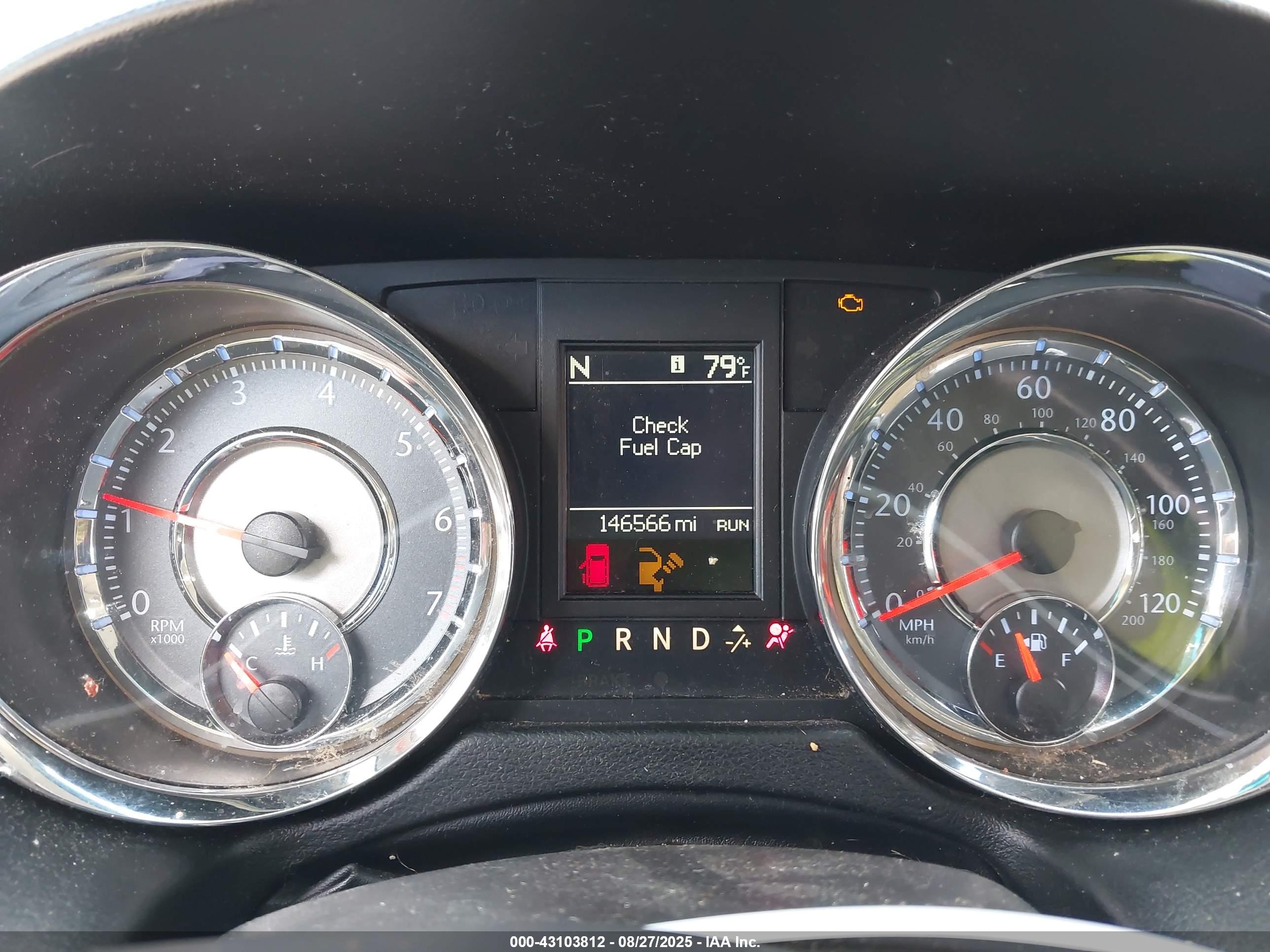 CHRYSLER TOWN image 7
