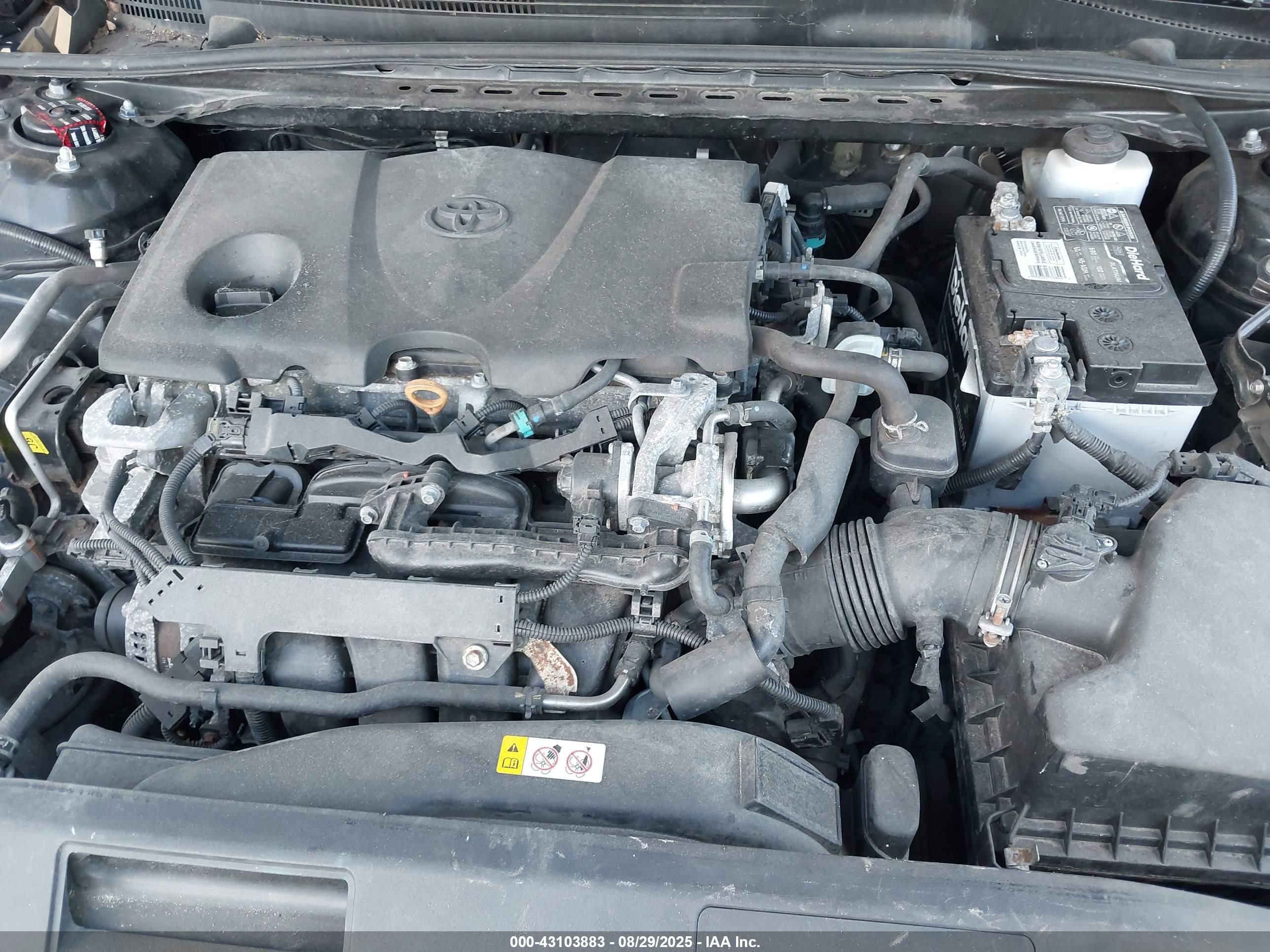TOYOTA CAMRY image 10