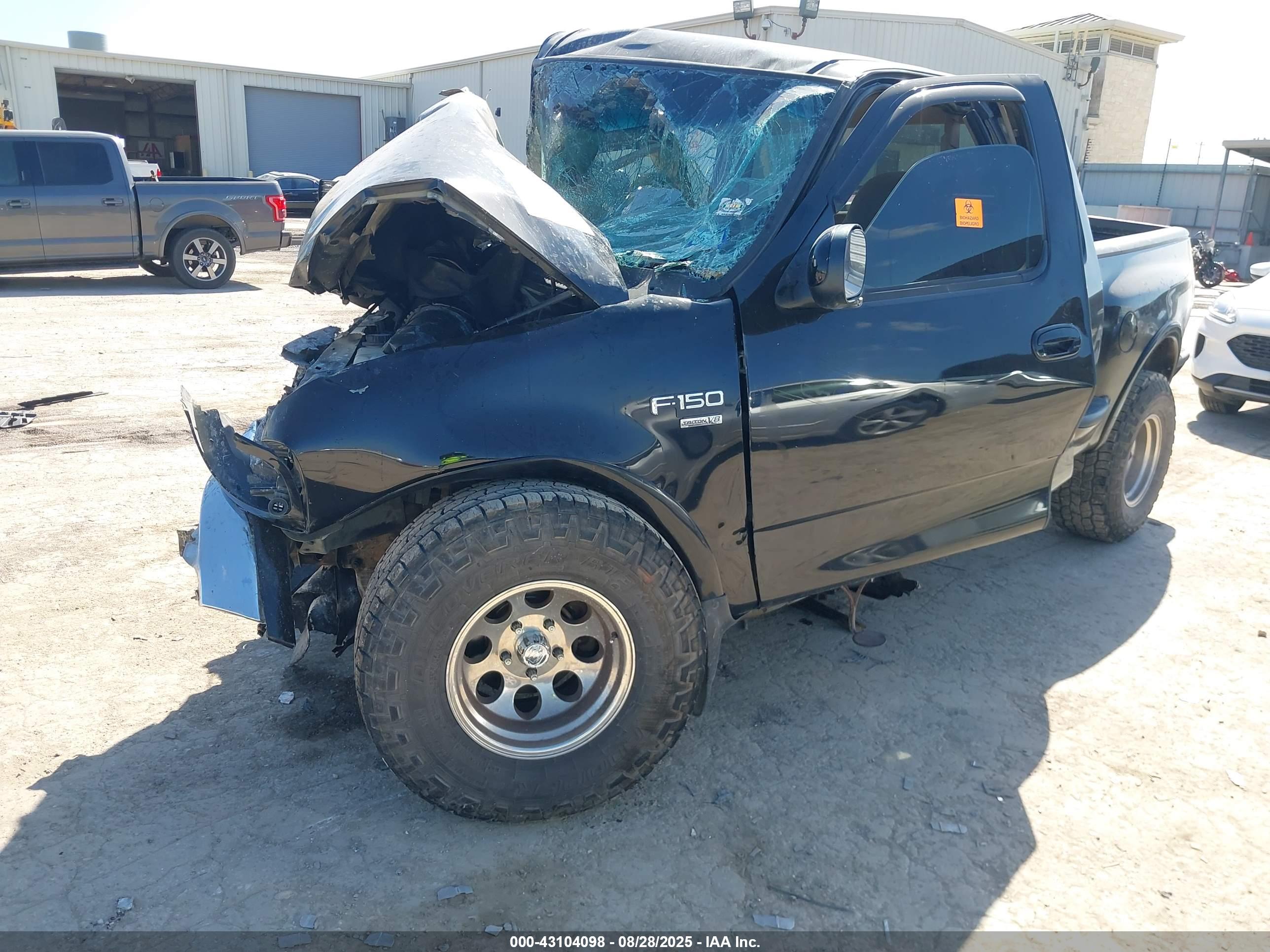 FORD F-150 image 2