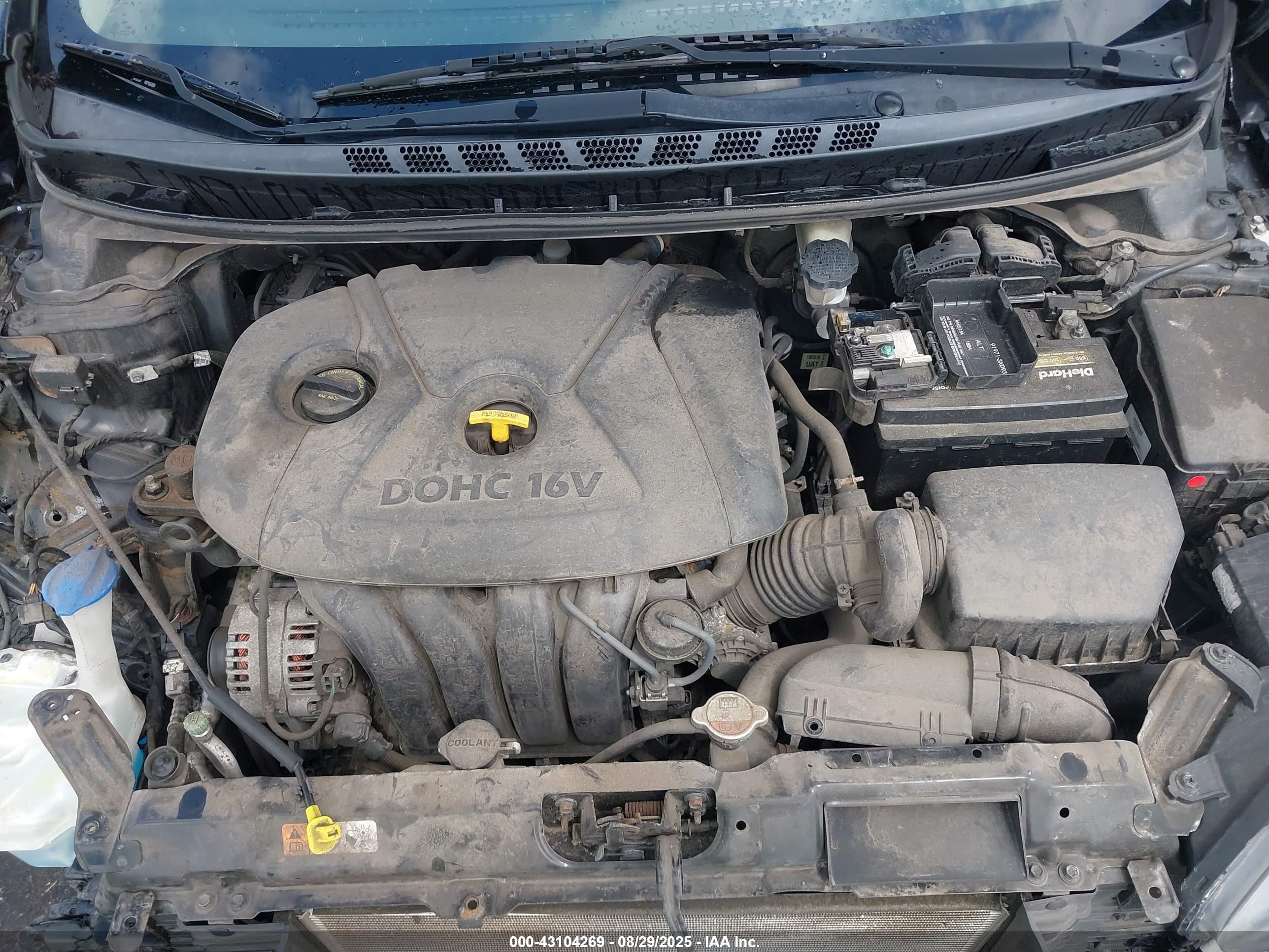 HYUNDAI ELANTRA image 10