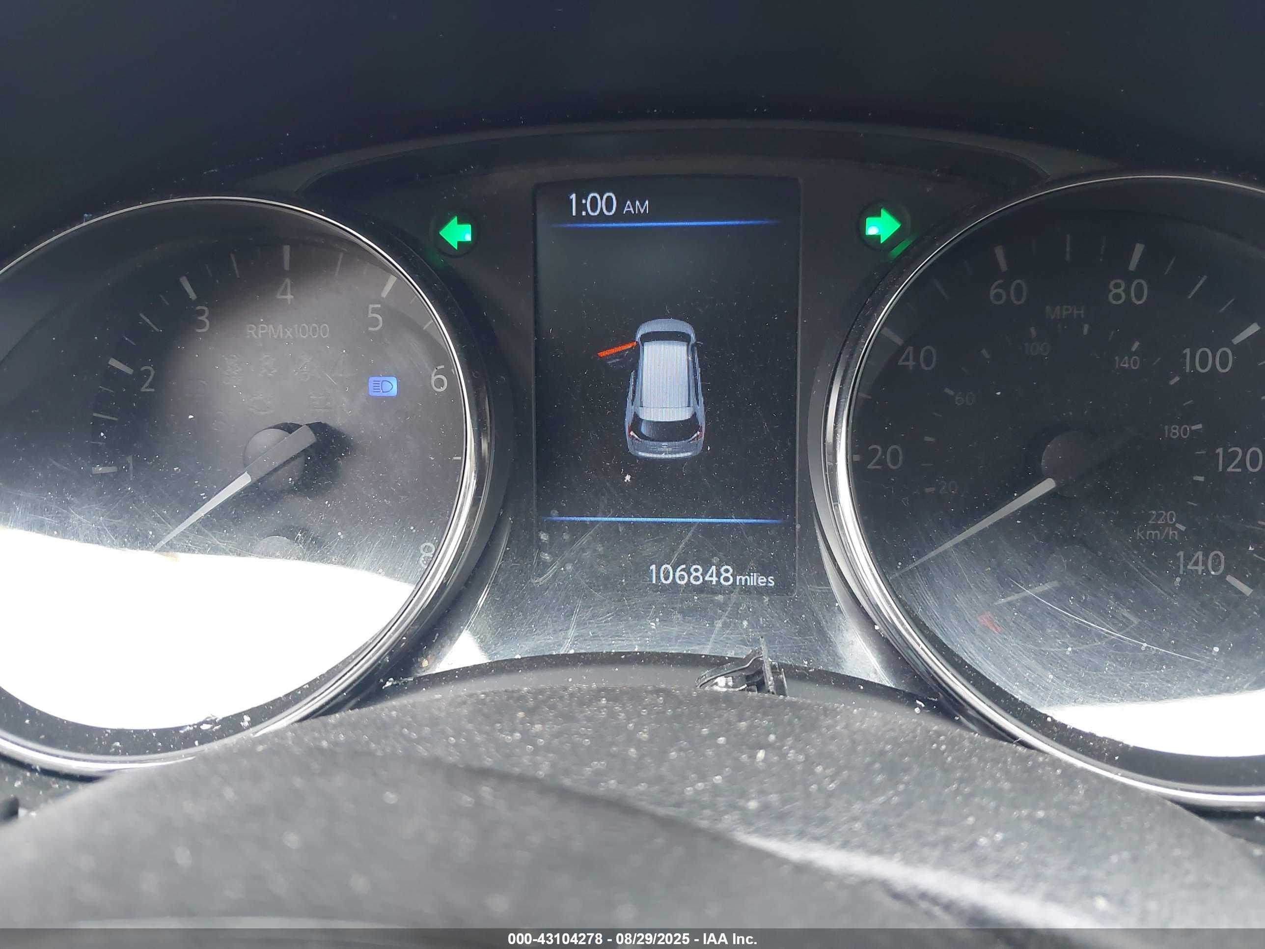 NISSAN ROGUE image 7