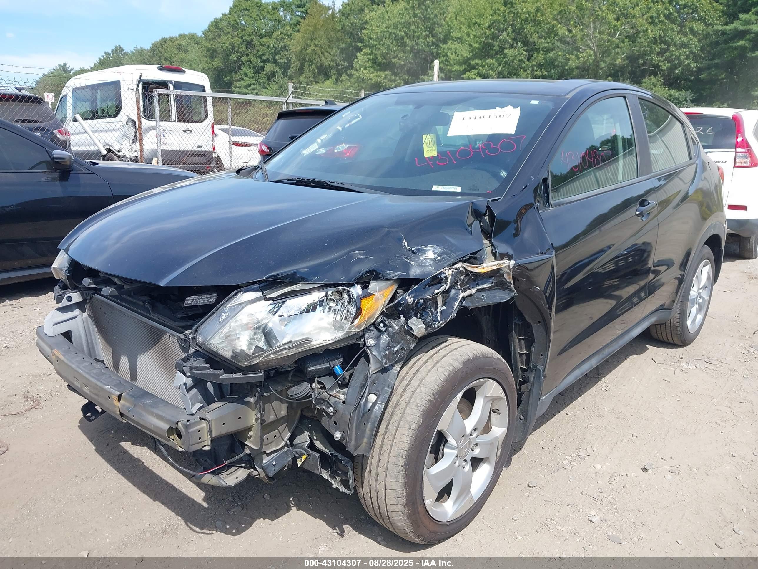 HONDA HR-V image 2