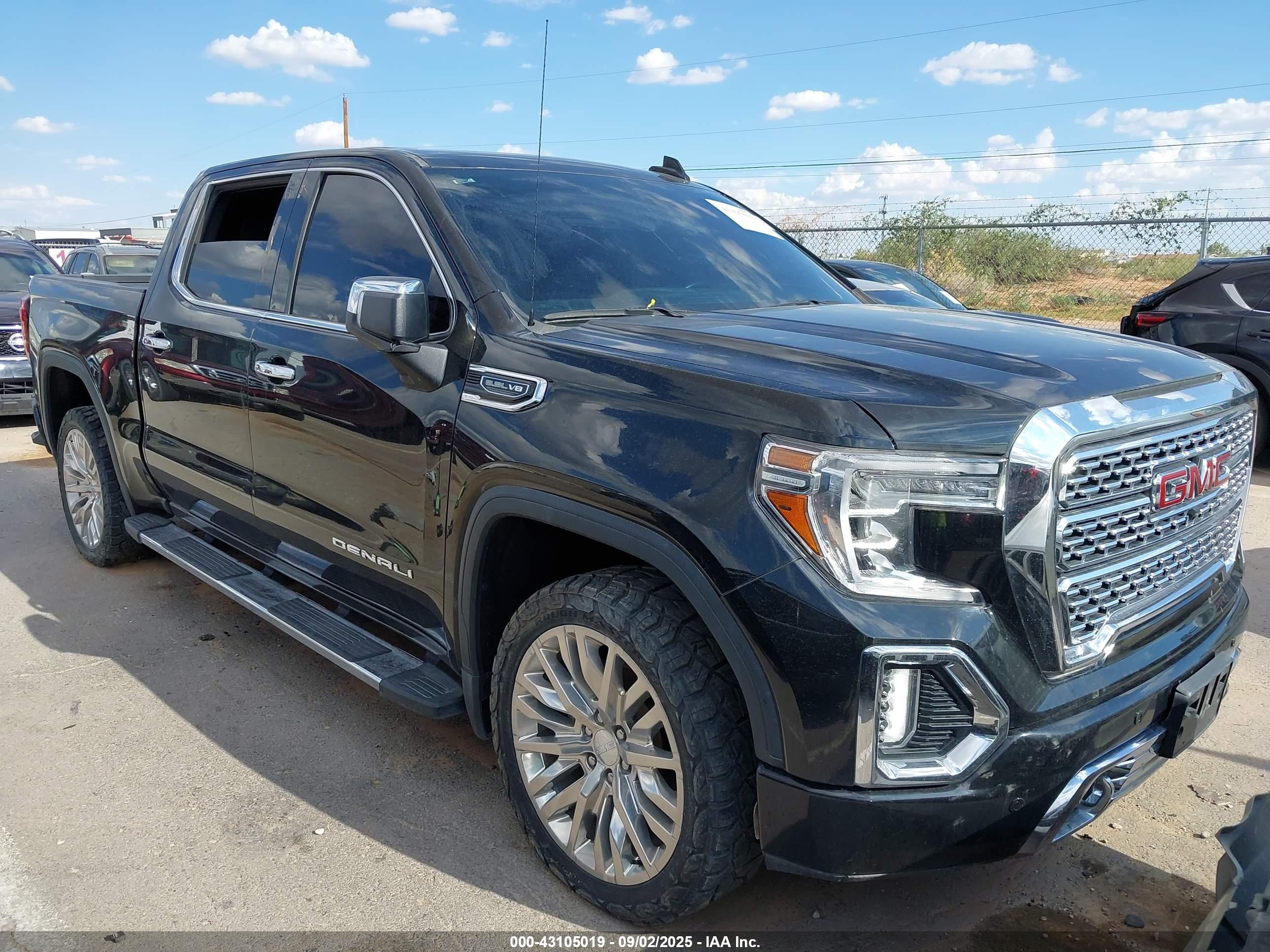 GMC SIERRA image 6