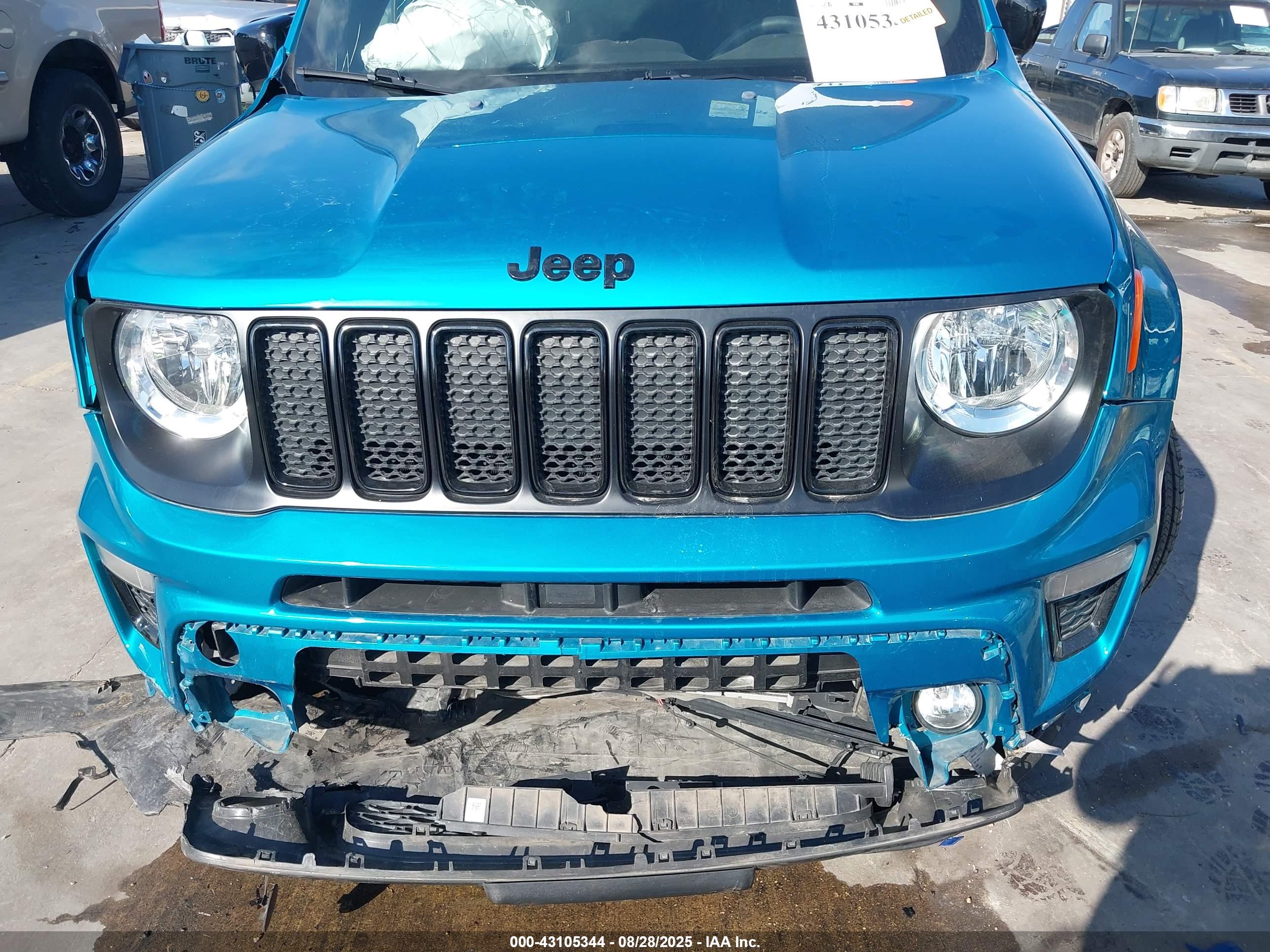 JEEP RENEGADE image 6