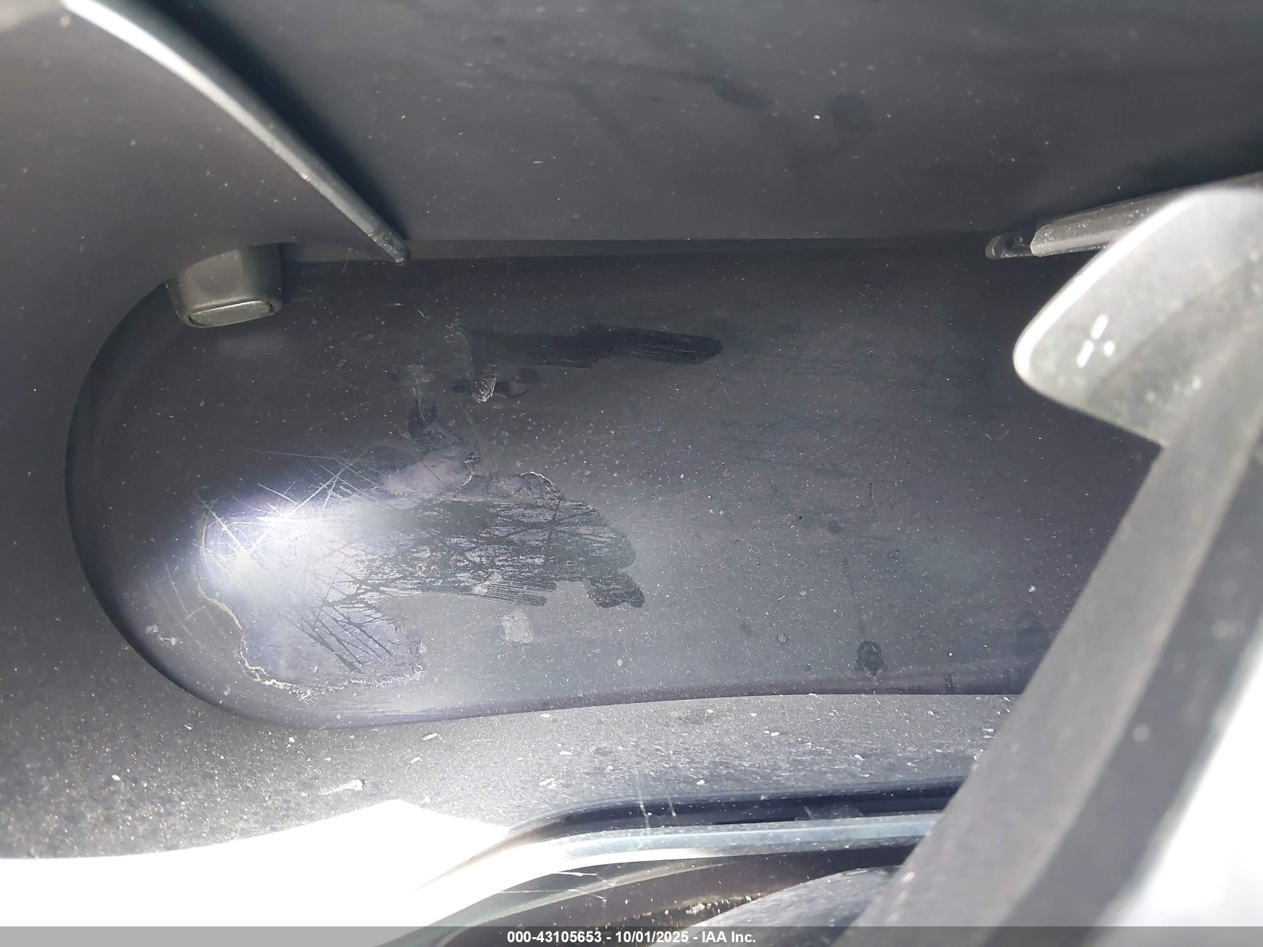 MERCEDES-BENZ GLC image 7