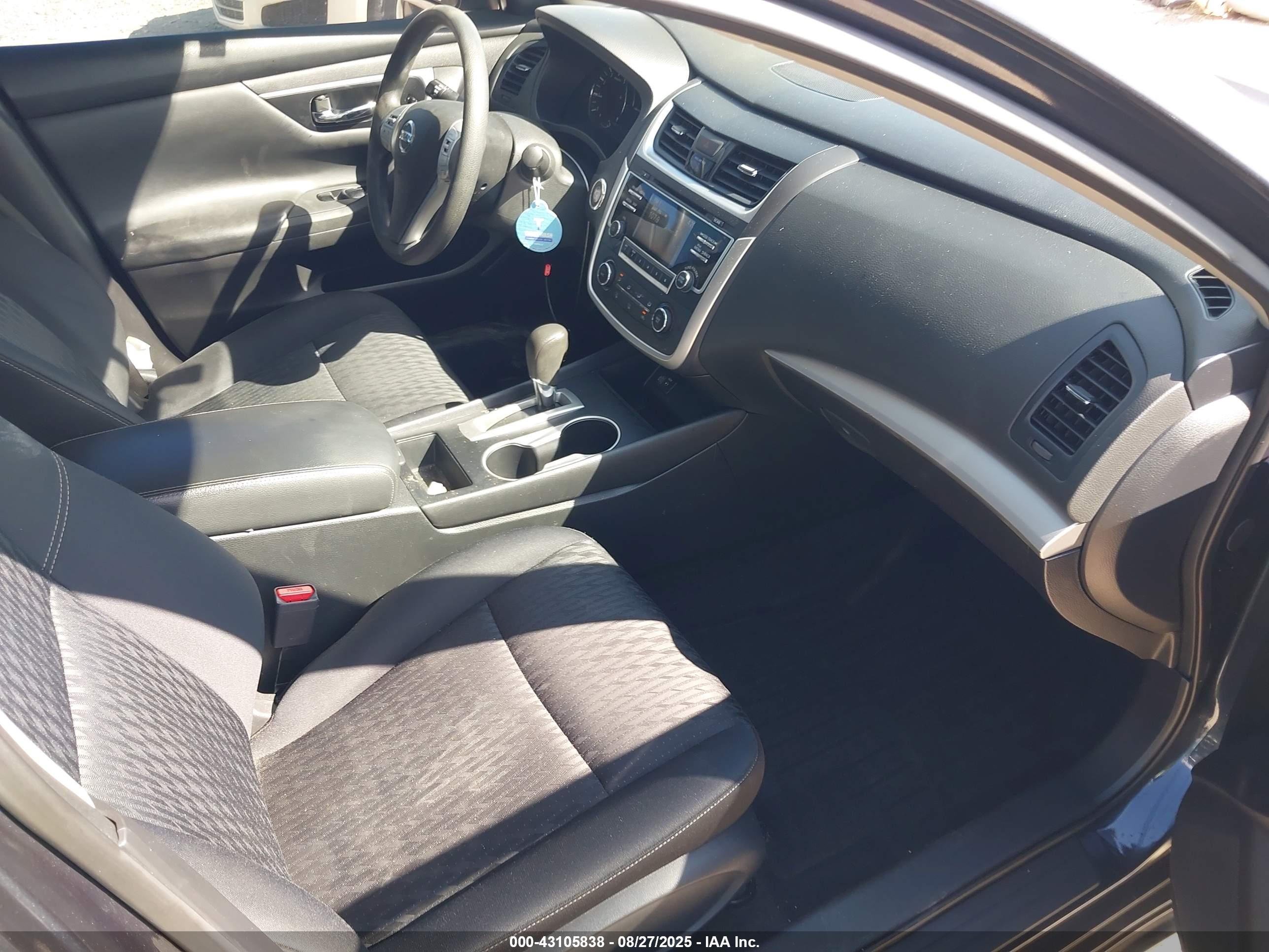 NISSAN ALTIMA image 5