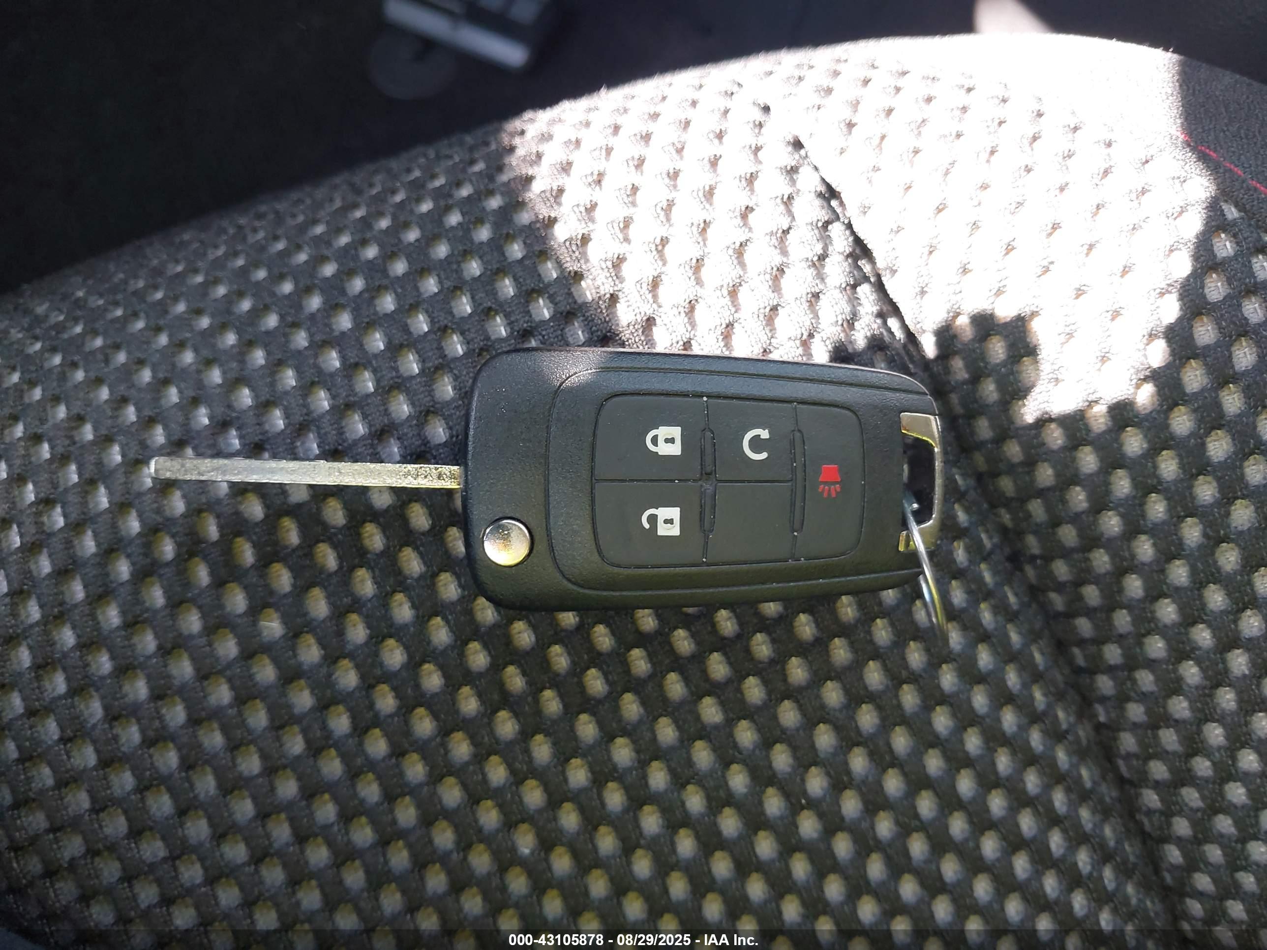 GMC TERRAIN image 11