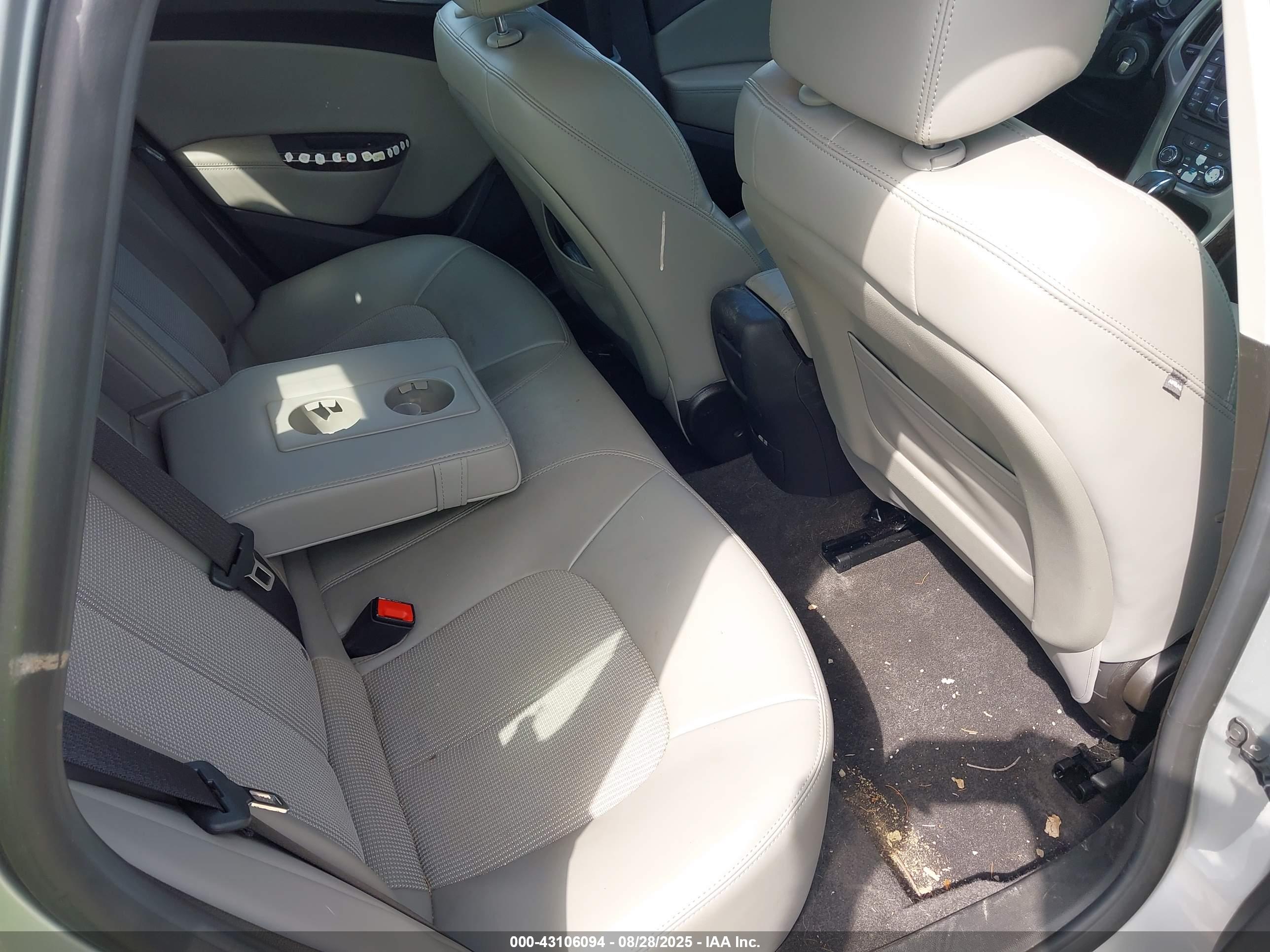 BUICK VERANO image 8
