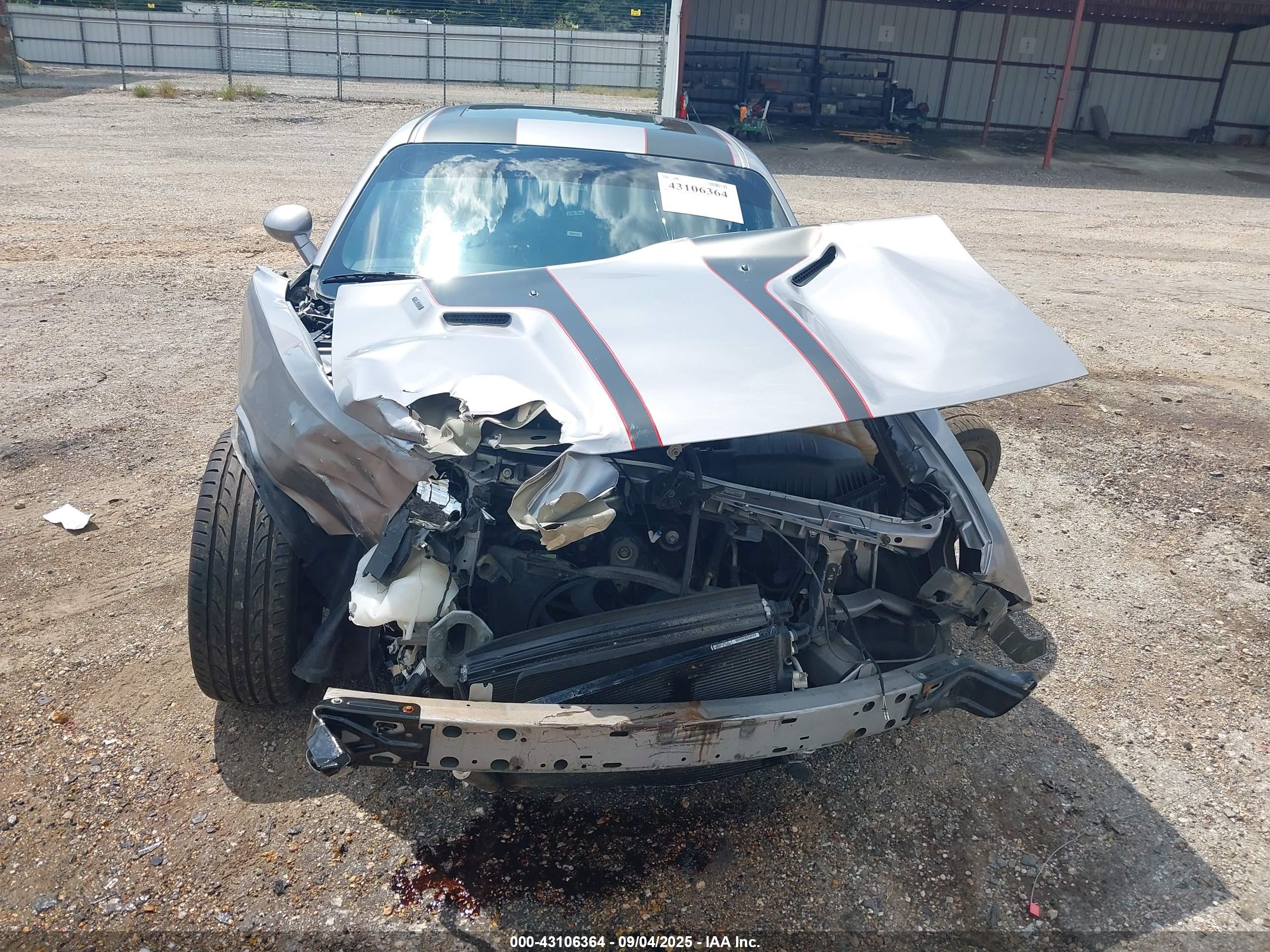 DODGE CHALLENGER image 10