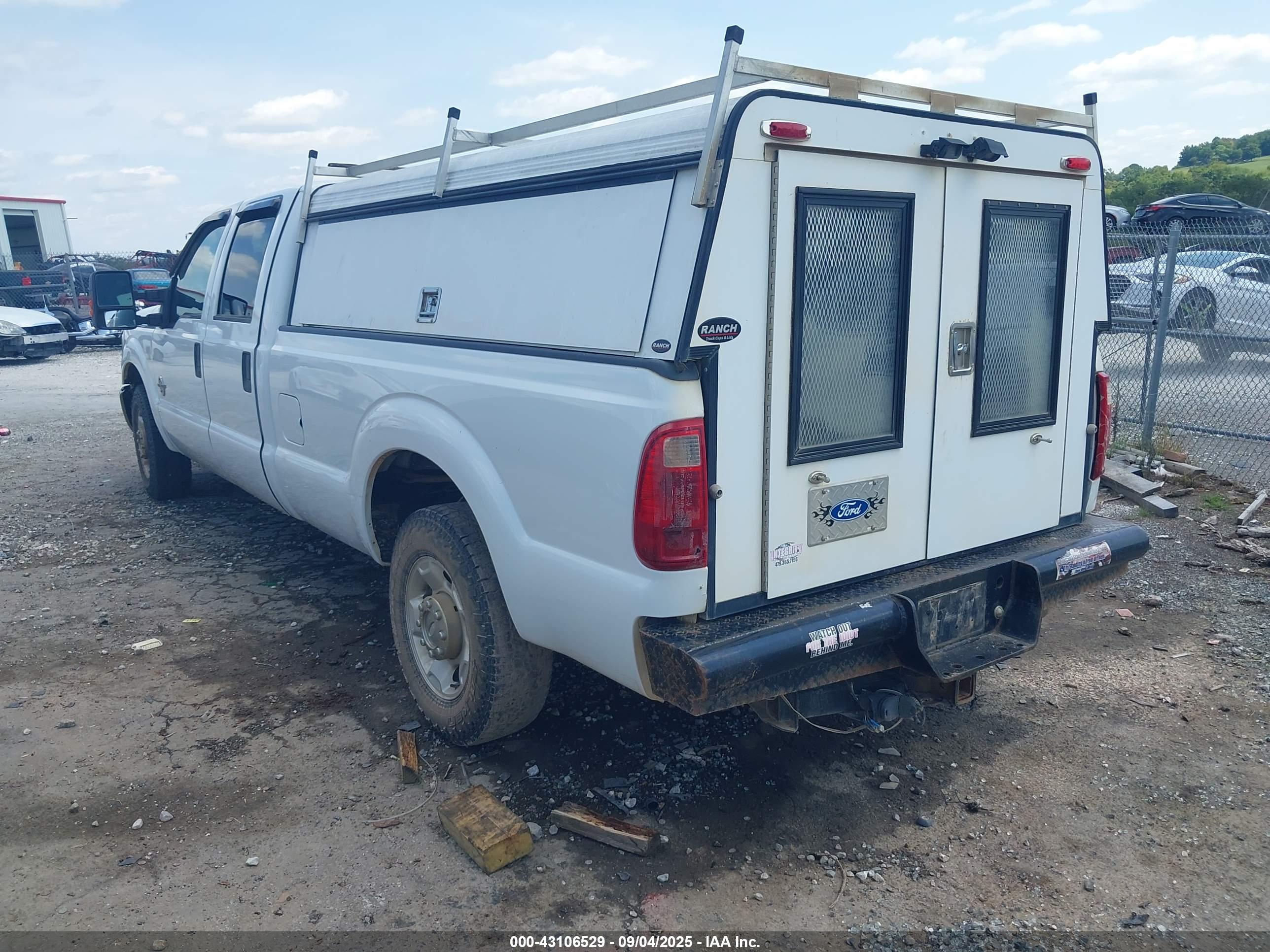 FORD F-350 image 3