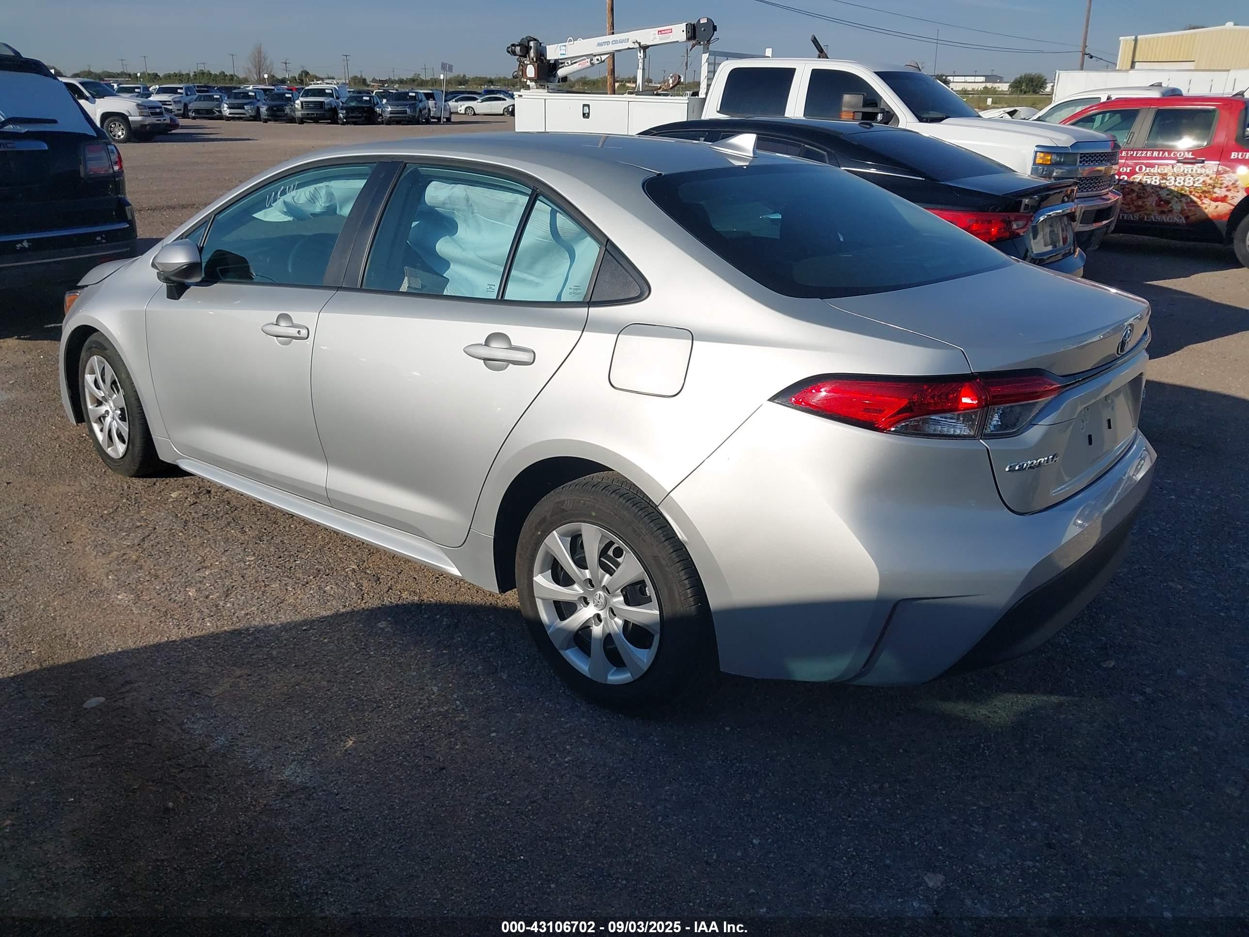 TOYOTA COROLLA image 3