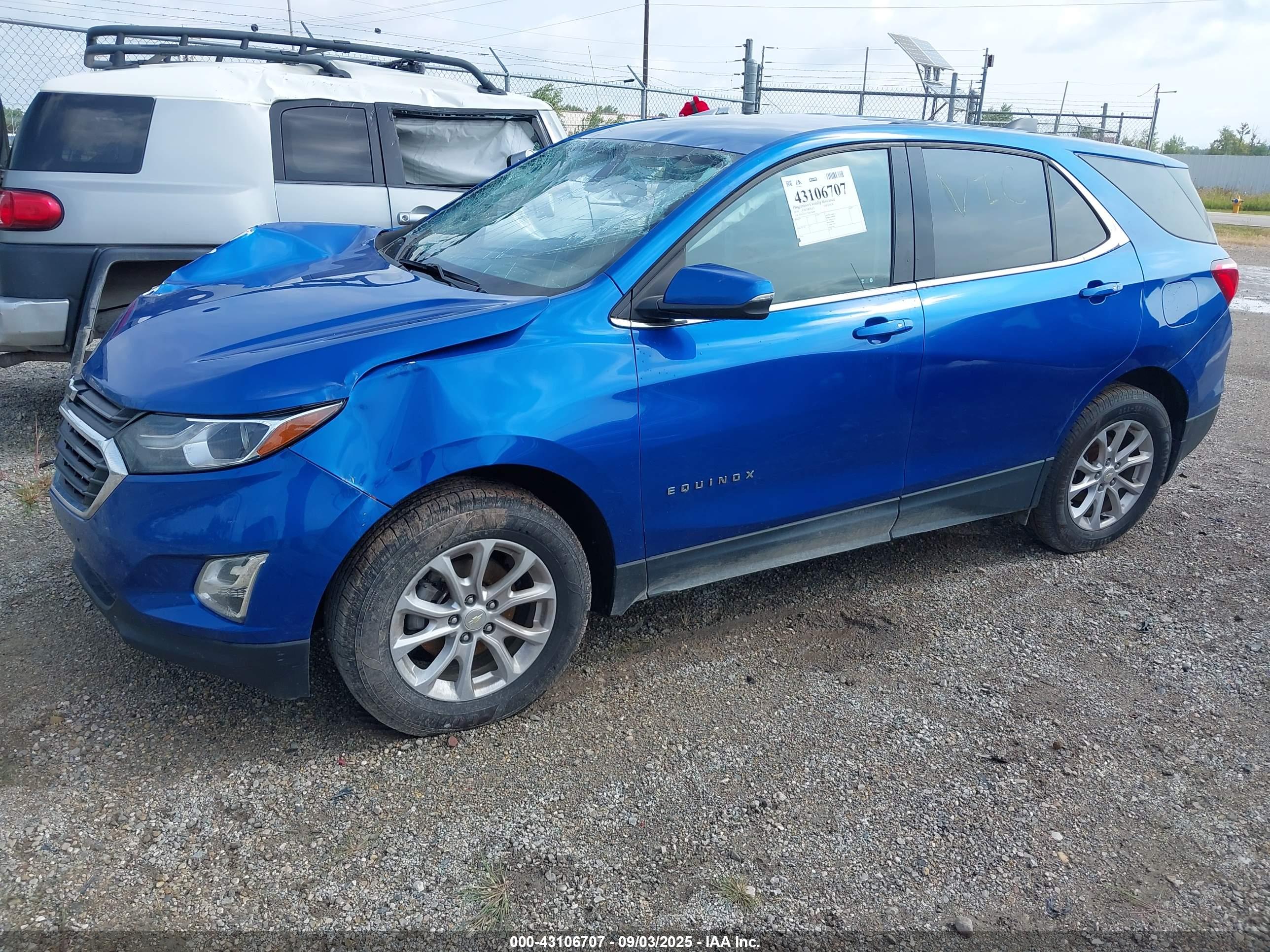 CHEVROLET EQUINOX image 2