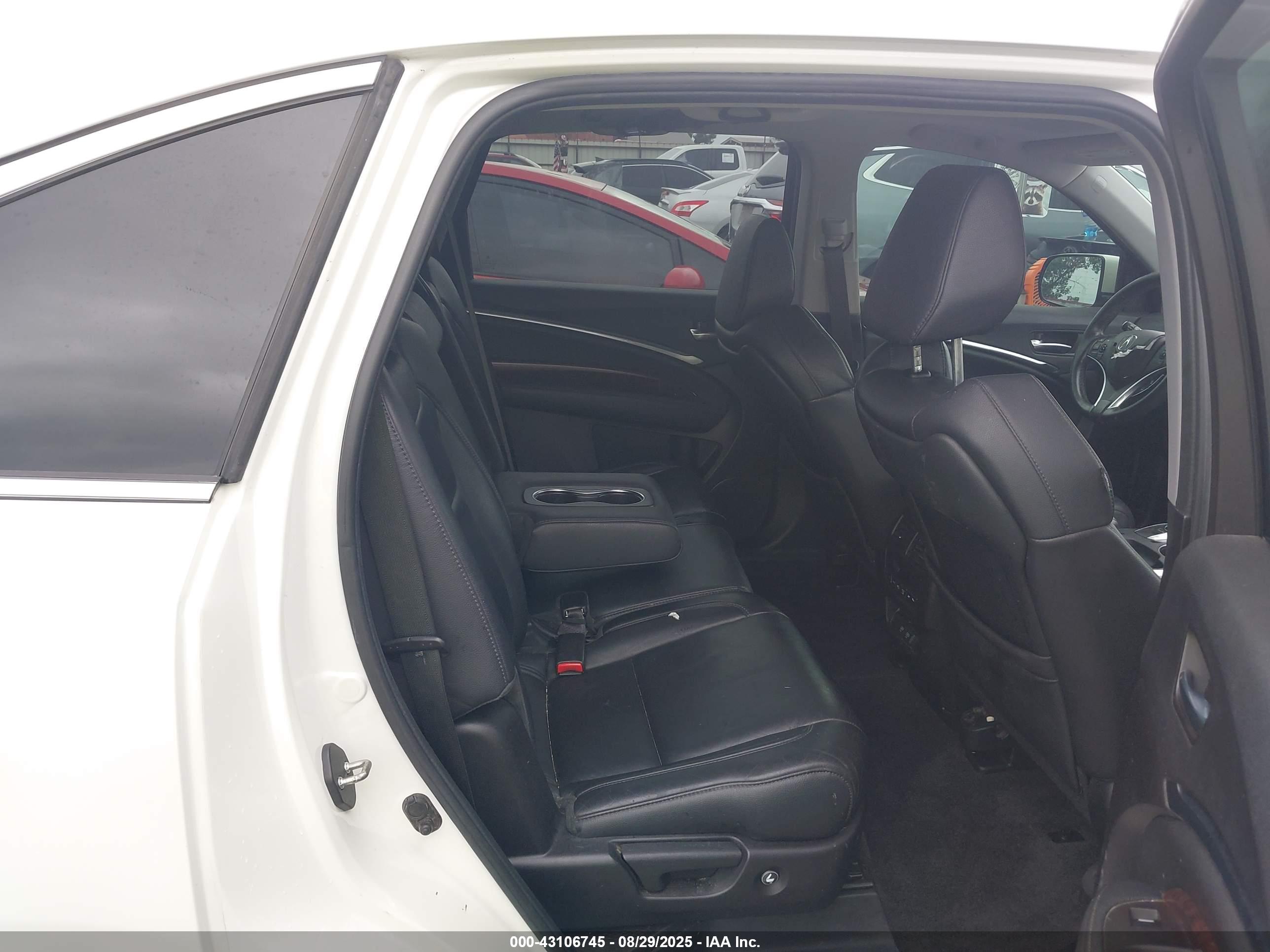ACURA MDX image 8