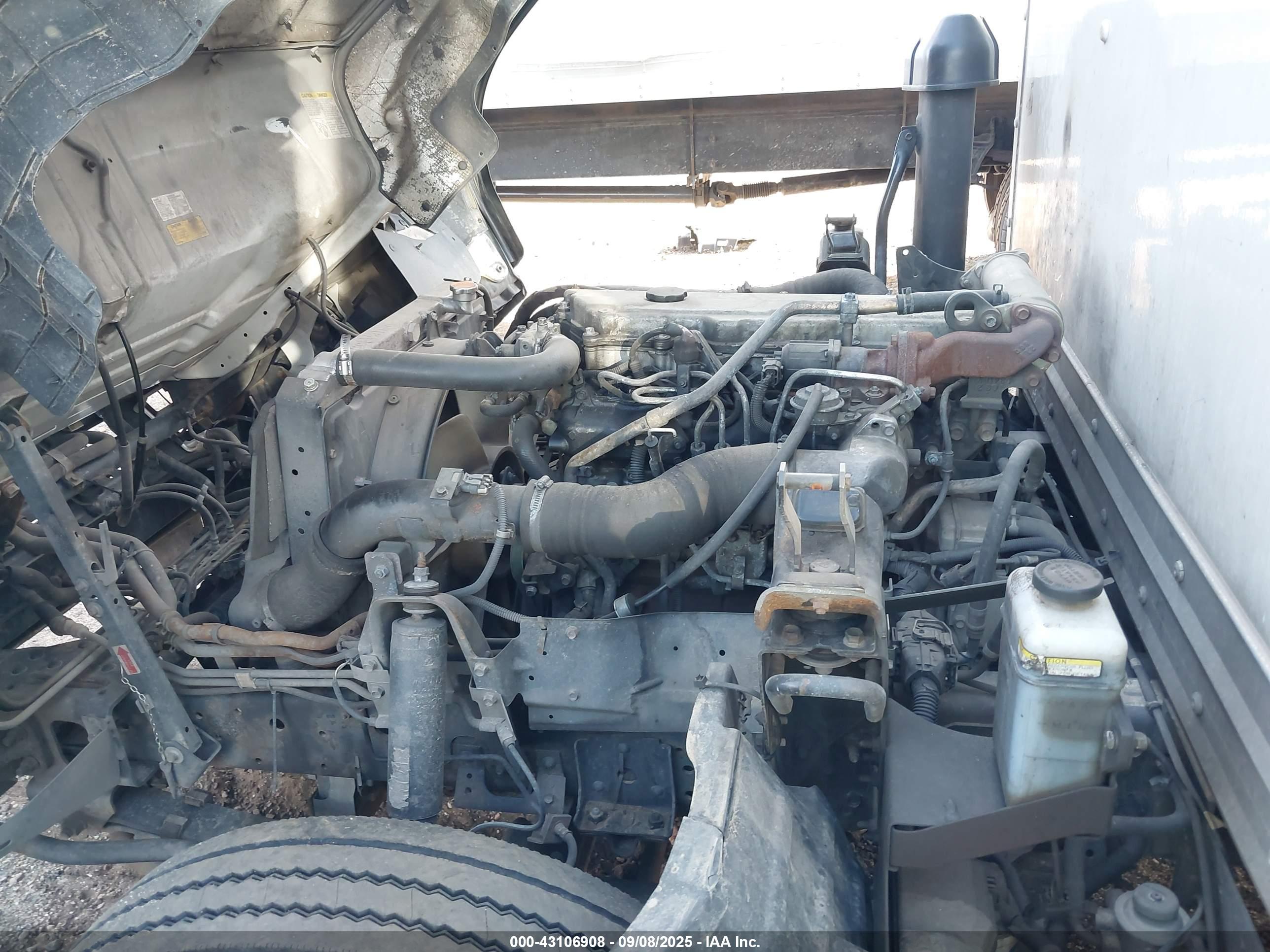 GMC W5500 image 10