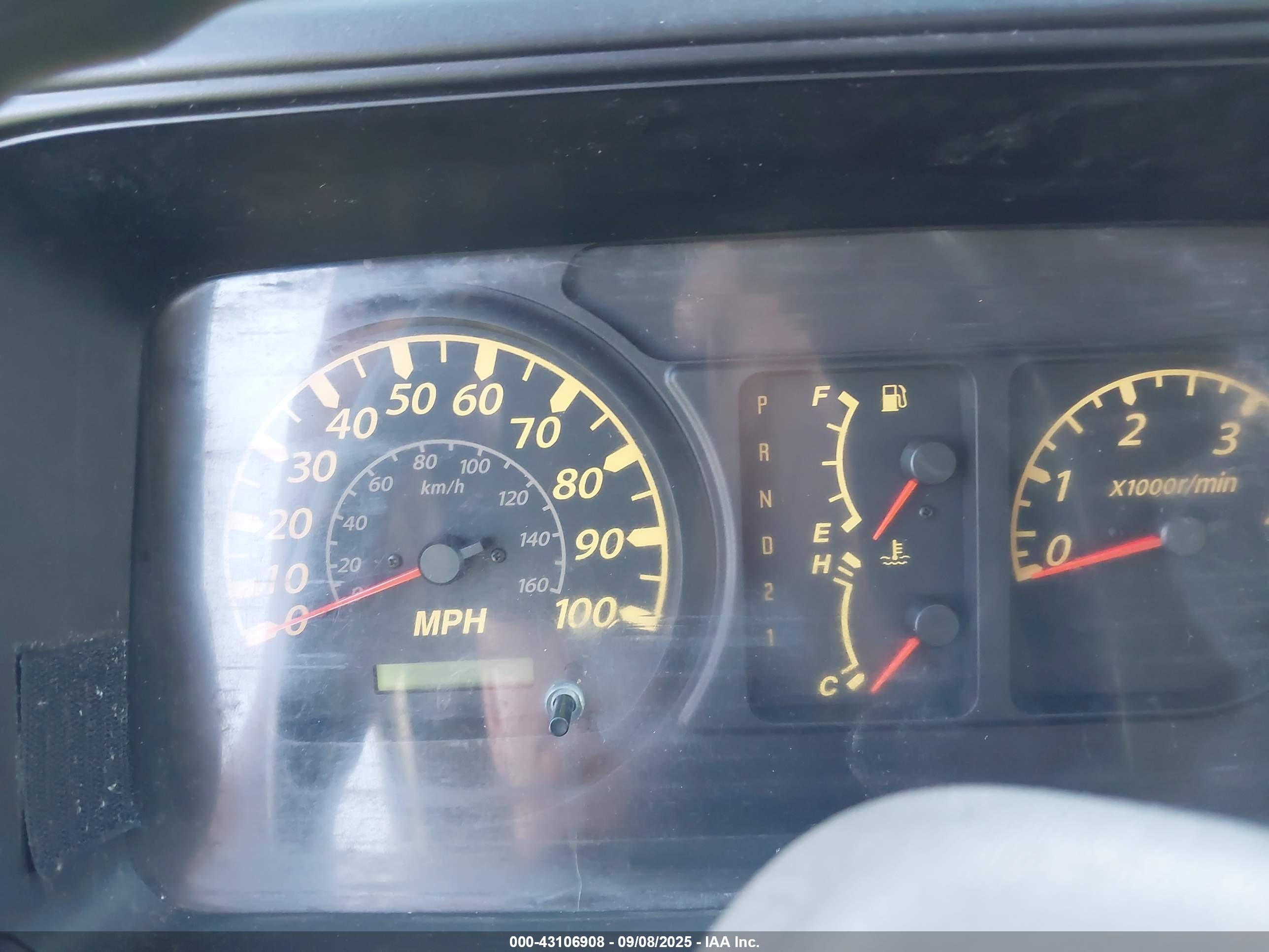 GMC W5500 image 6